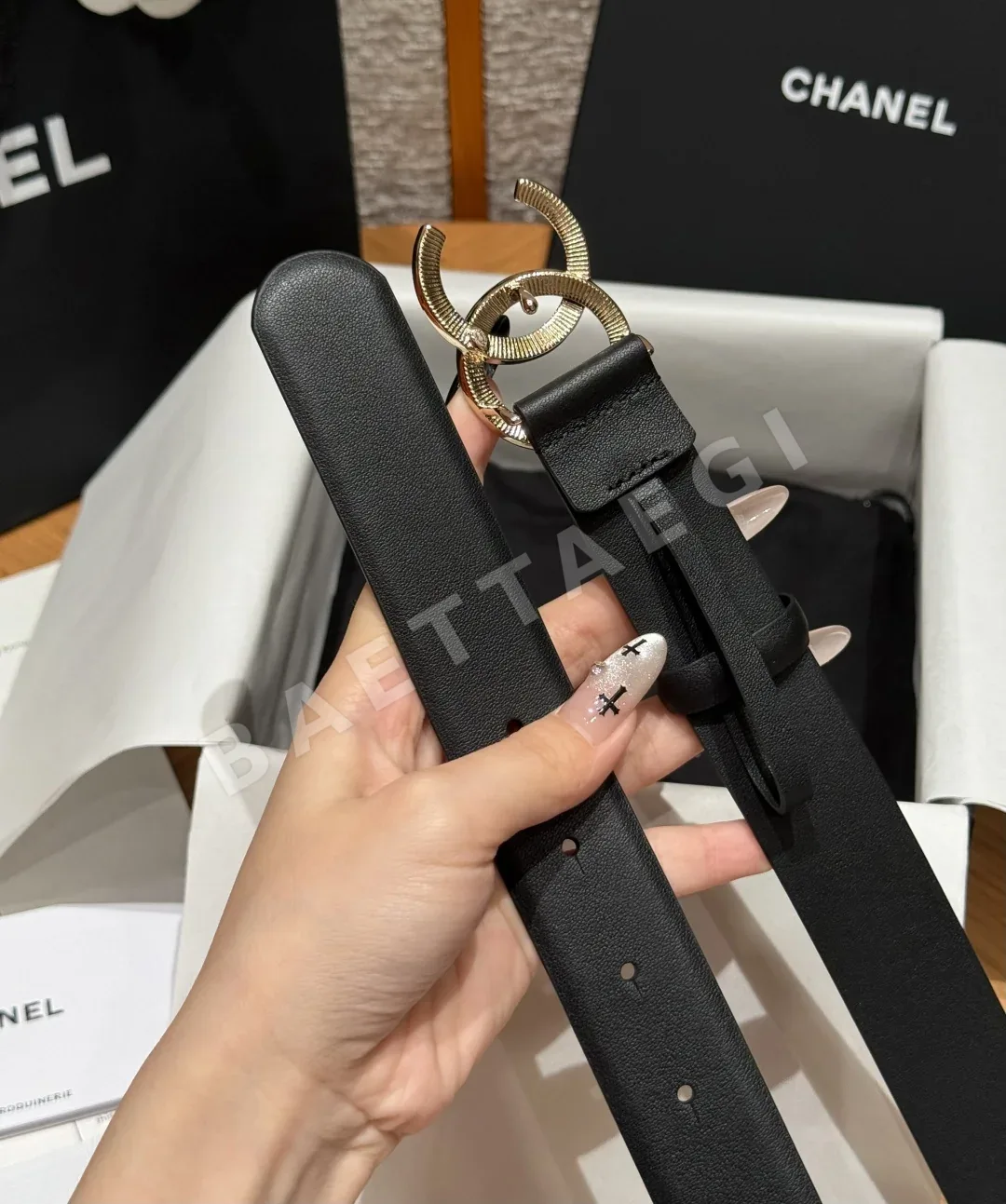 샤넬 클래식 더블 C 라인스톤 소가죽 벨트 상세 이미지 5