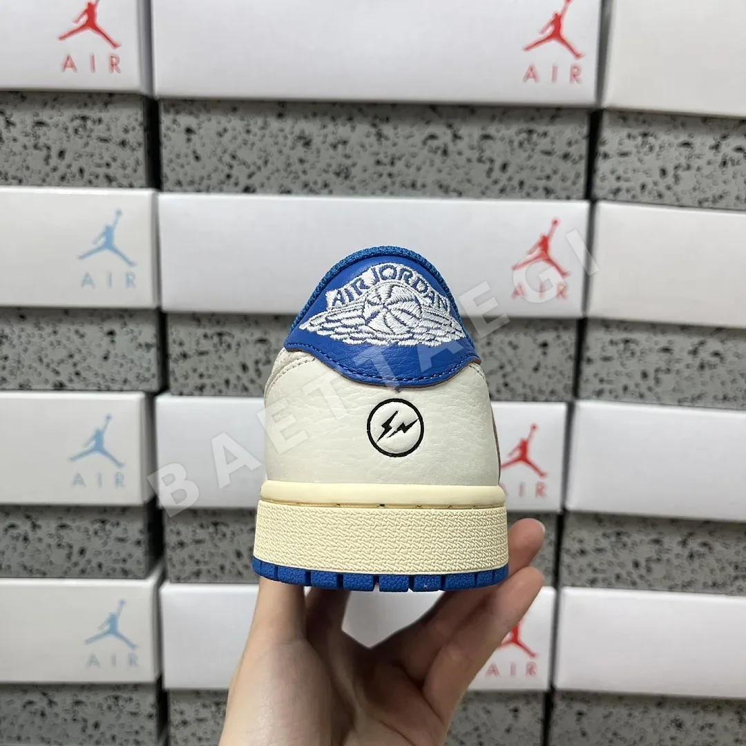 나이키 [PK4.0] DM7866-104 201942 Nike Fragment X Travis Scott Sail Military Blue 상세 이미지 9