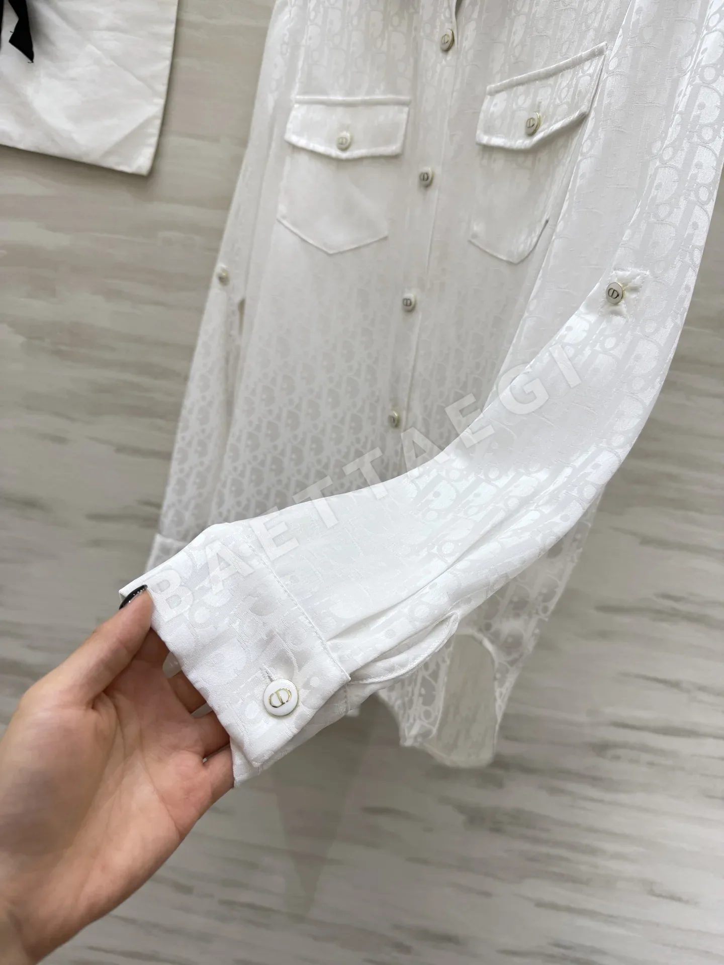 디올 아세테이트 모노그램 카라 셔츠 상세 이미지 8