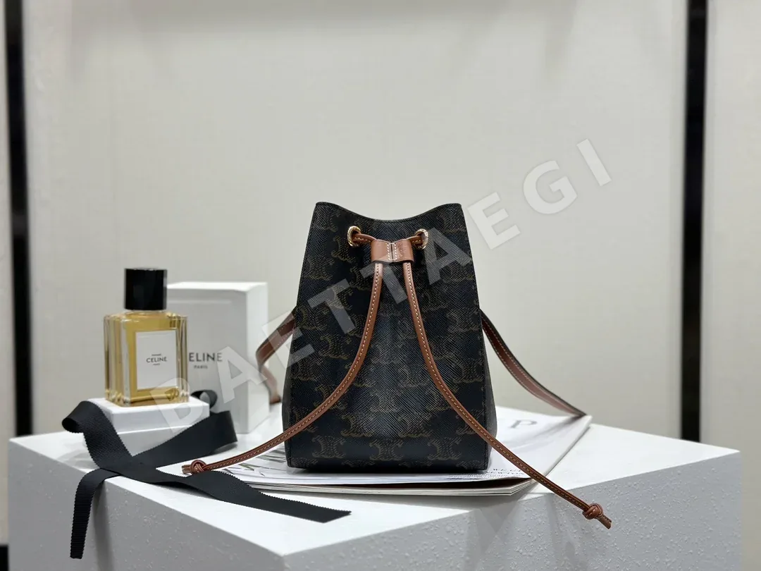 셀린느 가방 상세 이미지 2
