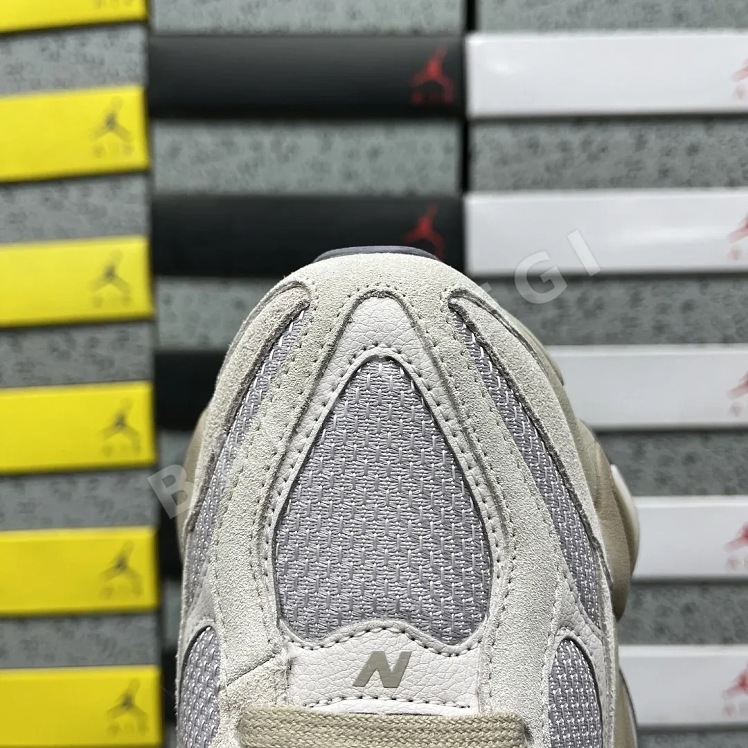 뉴발란스 [C] 9060 U9060152 202267 New Balance 9060 Timberwolf Driftwood 상세 이미지 3