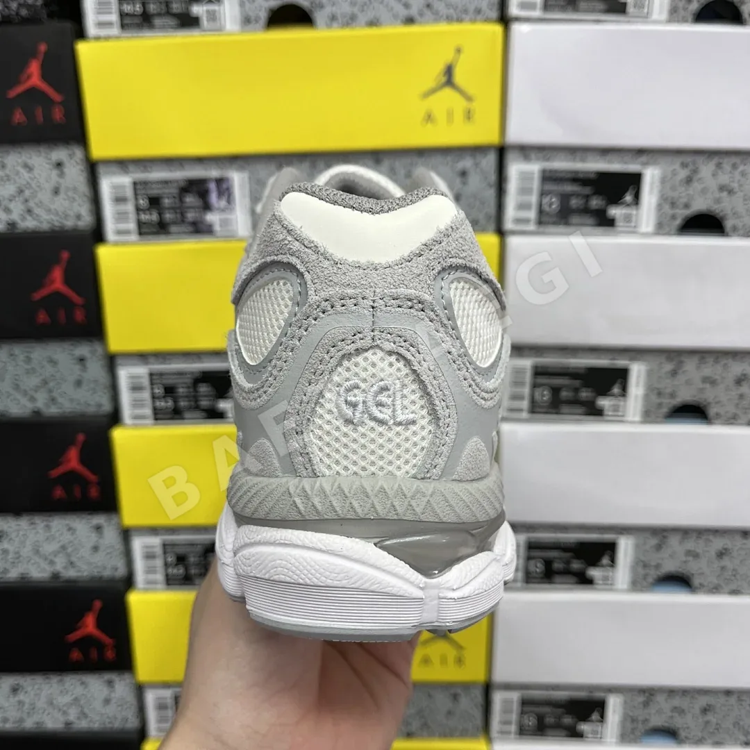 아식스 [ZC] 젤 NYC 1203A663-101 200326 Asics Gel-NYC Cream Cloud Grey 상세 이미지 5