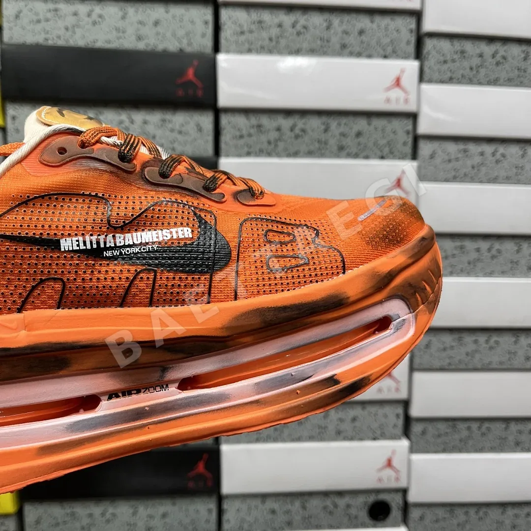 나이키 [5A] 보메로 프리미엄 IQ7166-800 201680 Nike Vomero Premium Melitta Baumeister 상세 이미지 4