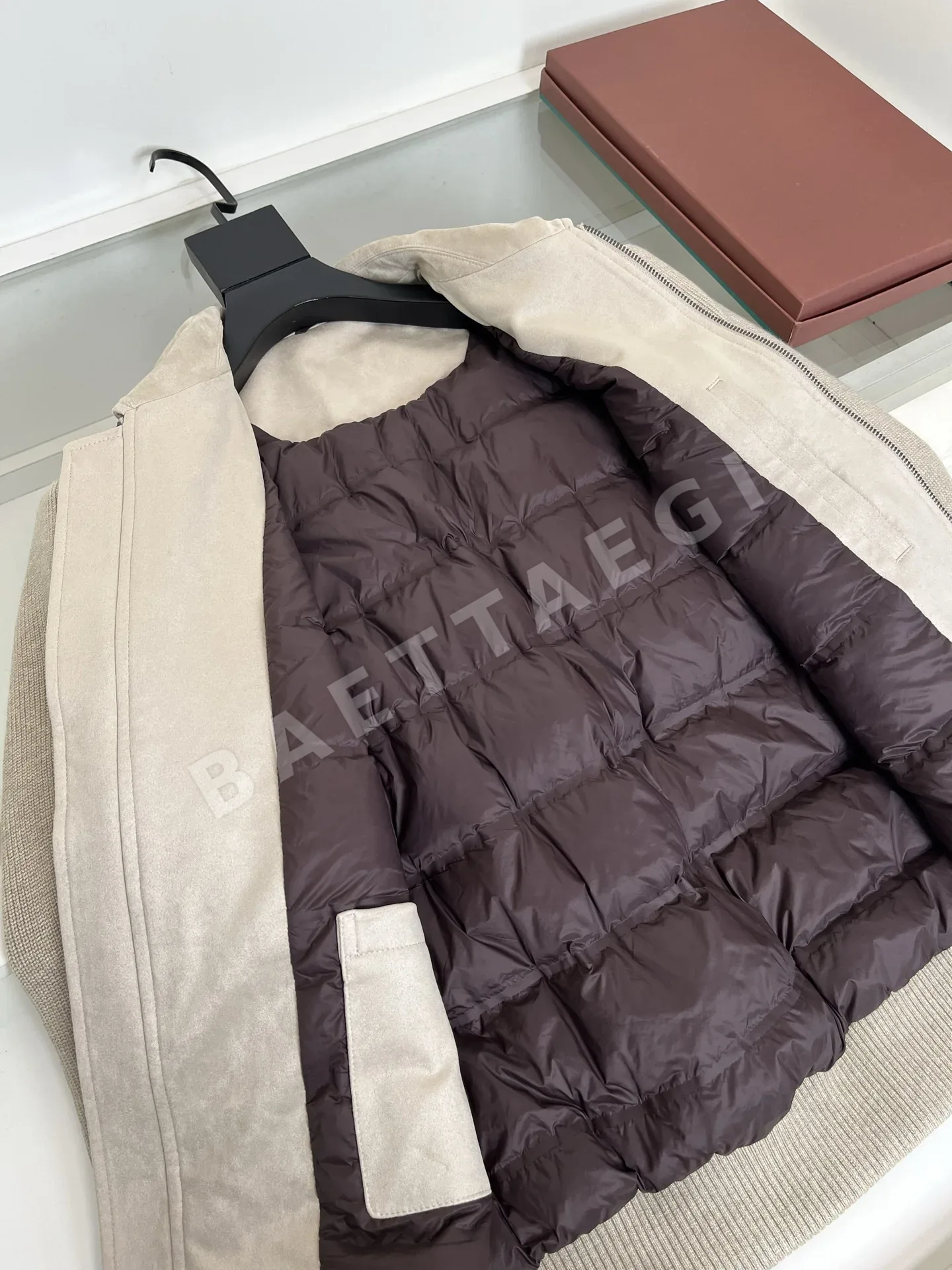 브리오니 스탠드업 니트 다운 자켓 상세 이미지 7