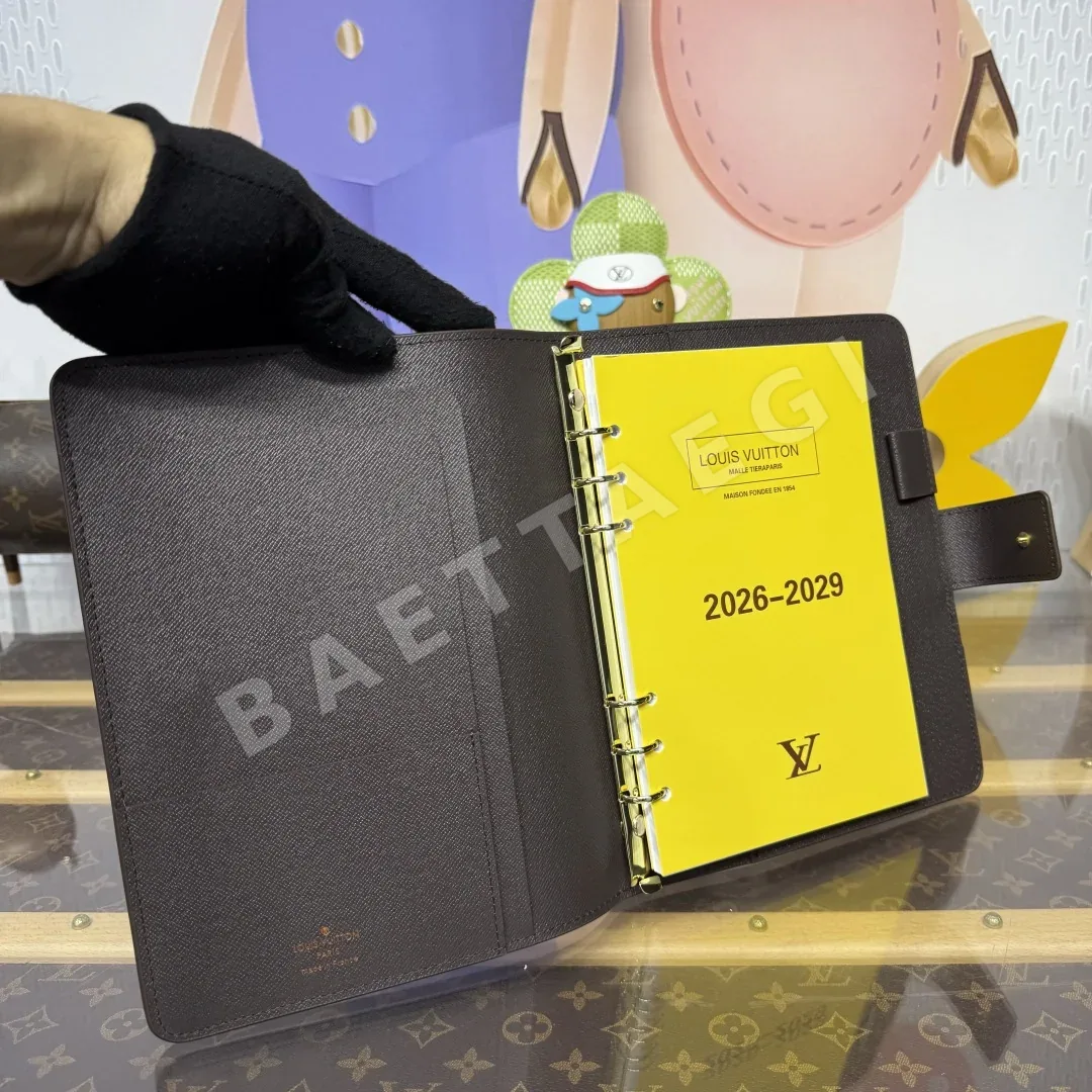 루이비통 모노그램 캔버스 지갑 상세 이미지 5