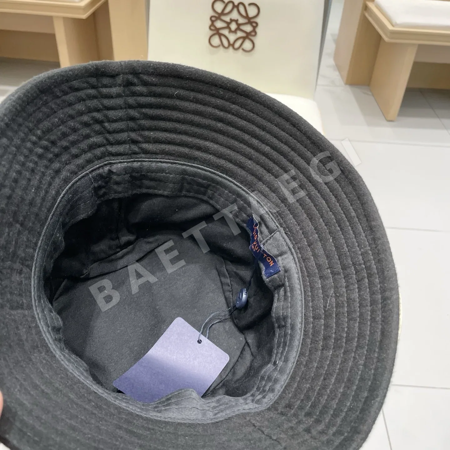 루이비통 로고 버킷 햇 모자 상세 이미지 9