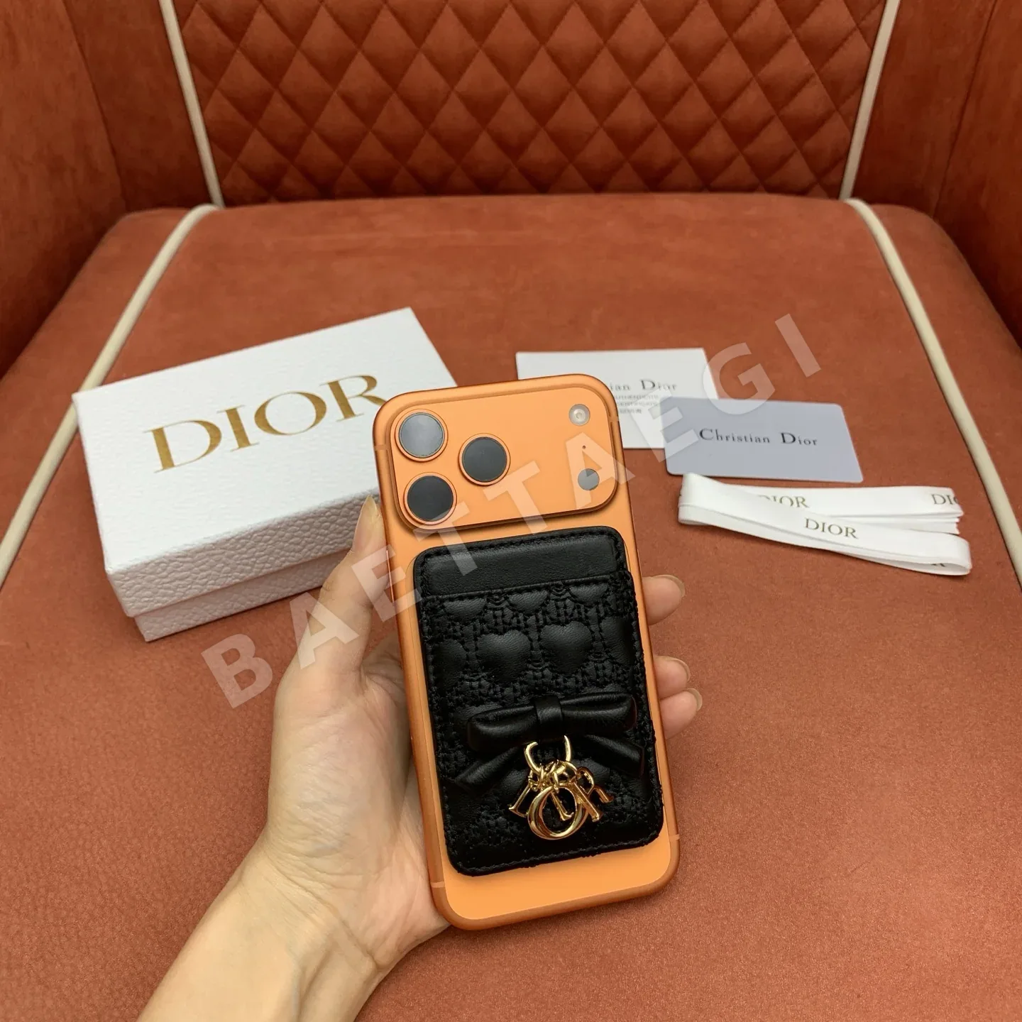 디올 레디 카나쥬 램스킨 리본 카드홀더 지갑 208414