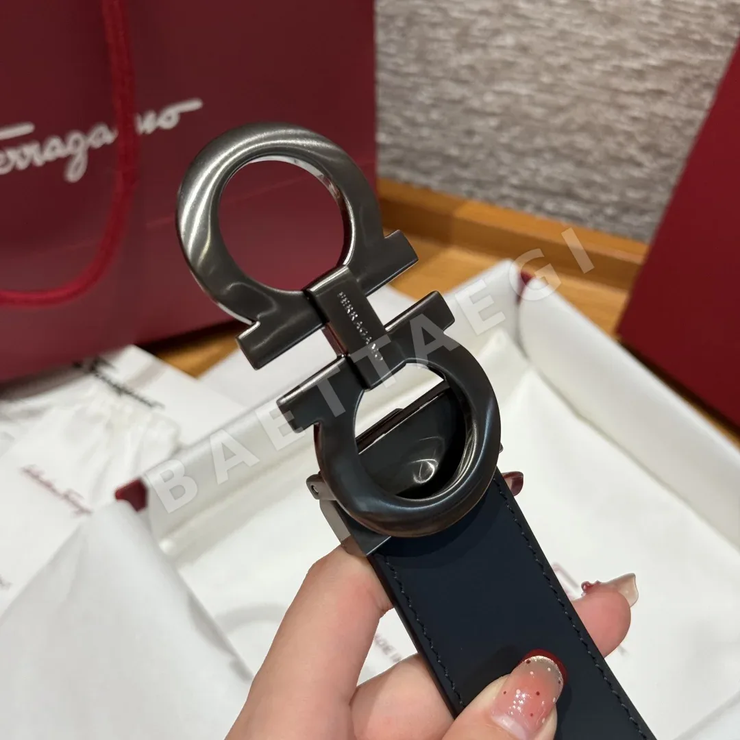 페레가모 간치니 실버 버클 양면 가죽 벨트 상세 이미지 6