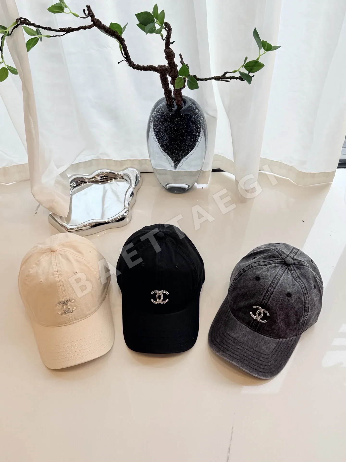 샤넬 더블 C 라인 스톤 베이스볼 캡 83019