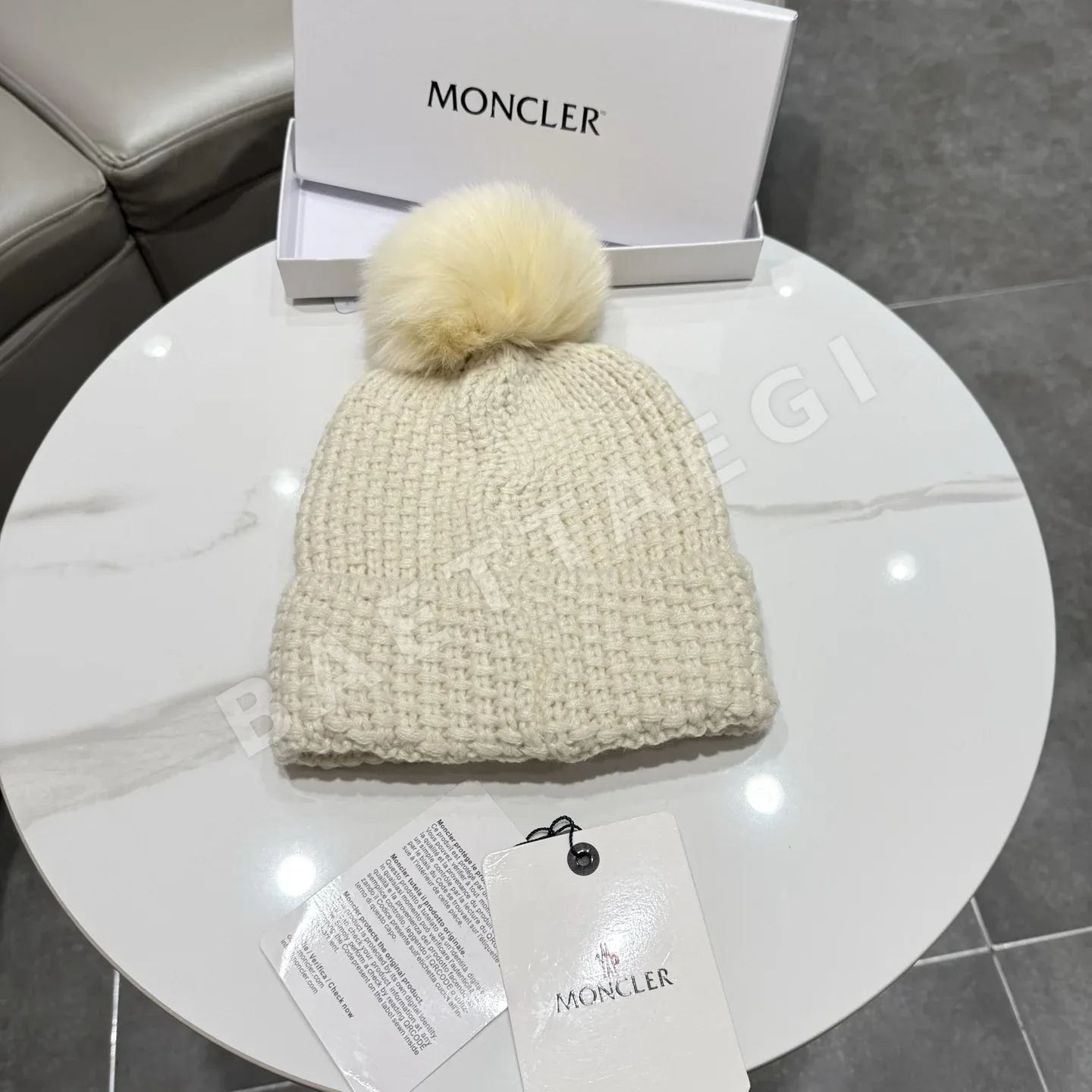 몽클레르 니트 모자 상세 이미지 7
