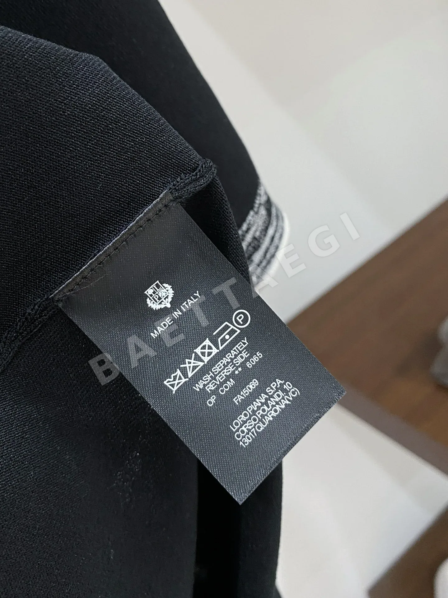 로로피아나 남성 린넨 반팔 티셔츠 상세 이미지 10