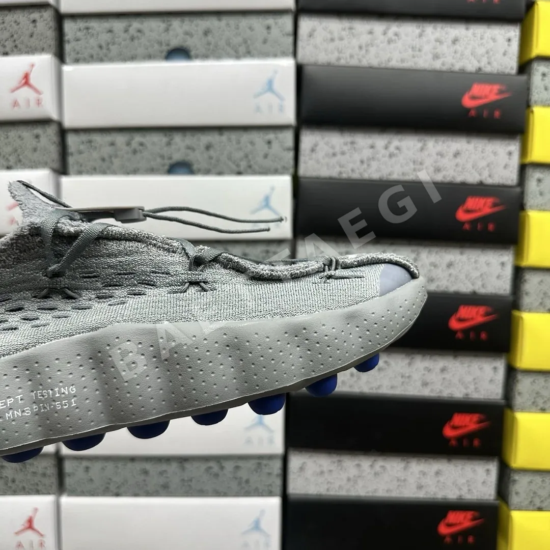나이키 [TOP/S2] 마인드 002 플라이니트 IQ8504-001 201689 Nike Mind 002 Flyknit Fragment 상세 이미지 3