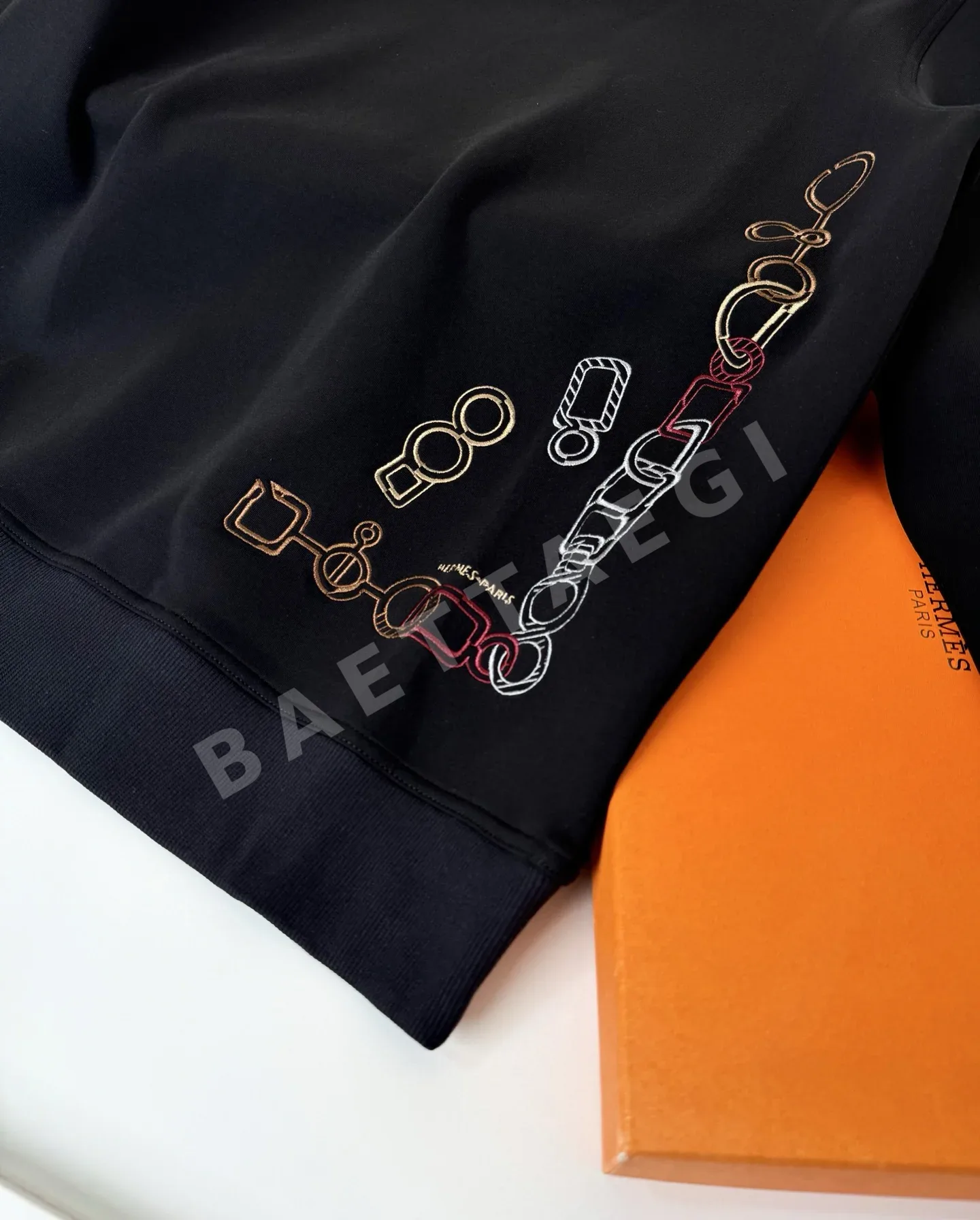 에르메스 크루넥 지퍼 긴팔 스웨트셔츠 상세 이미지 5