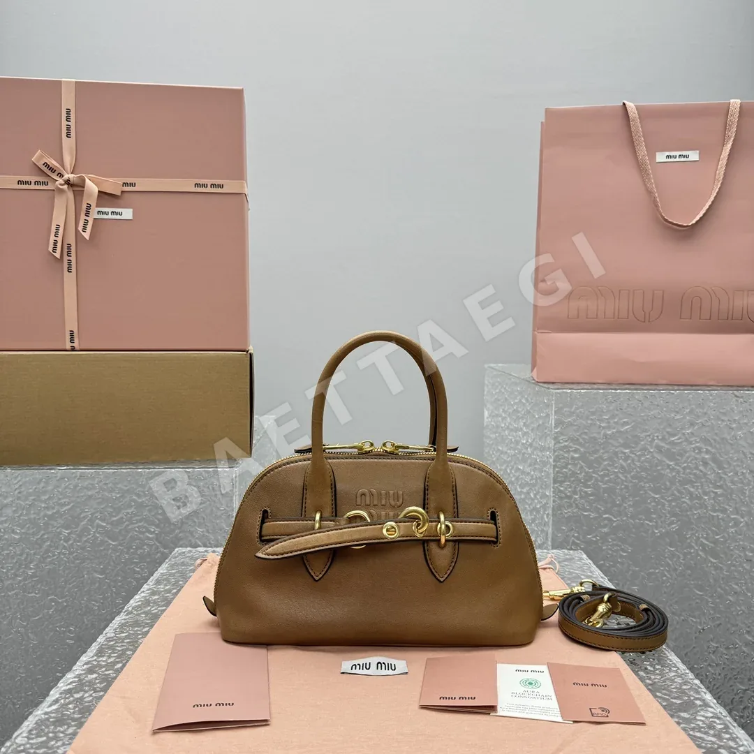 미우미우 보이보이 어드벤처 셸 백 가방 68507