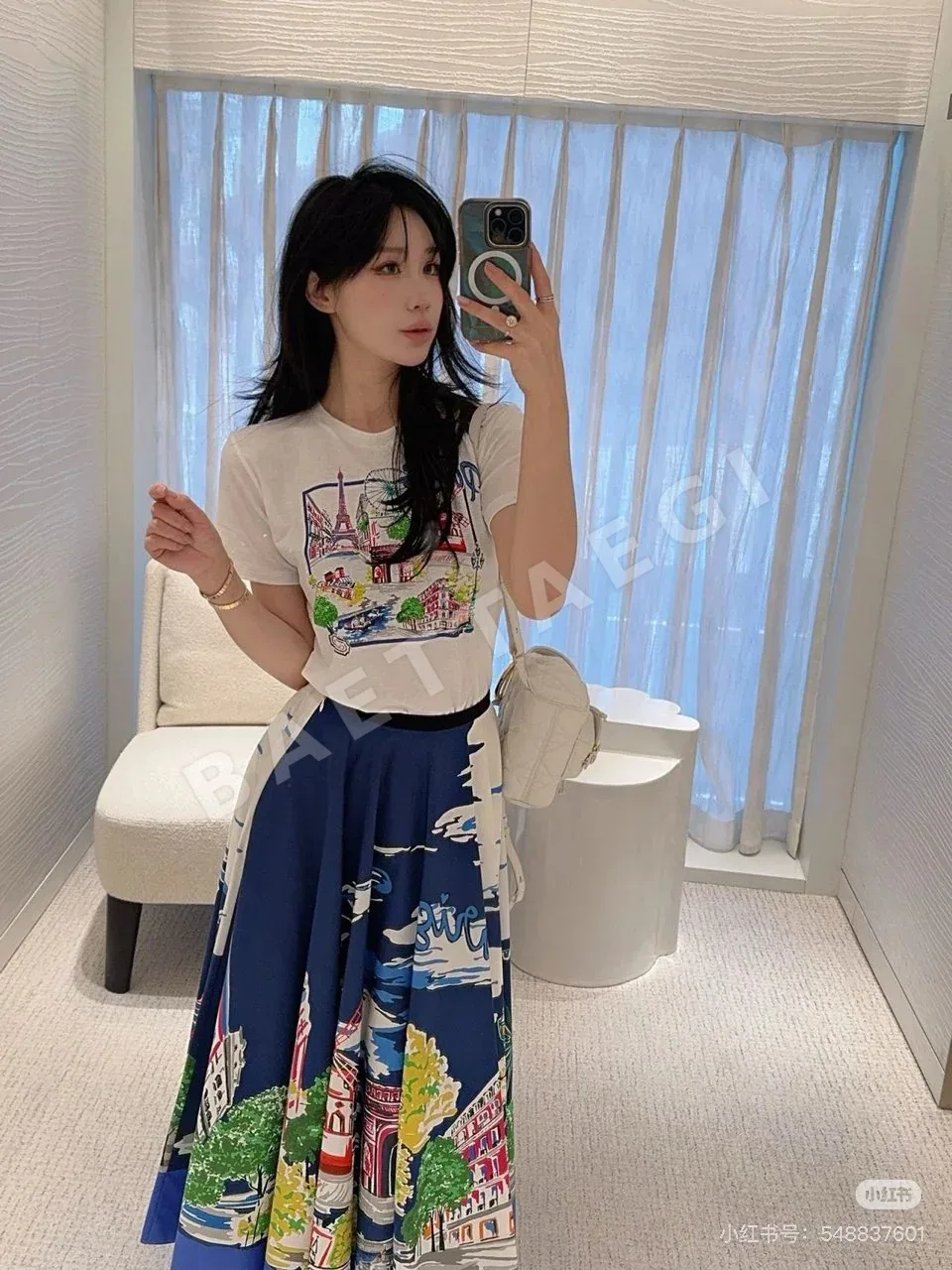 디올 파리 레드카펫 글래머 프린트 린넨 반팔 티셔츠 상세 이미지 2