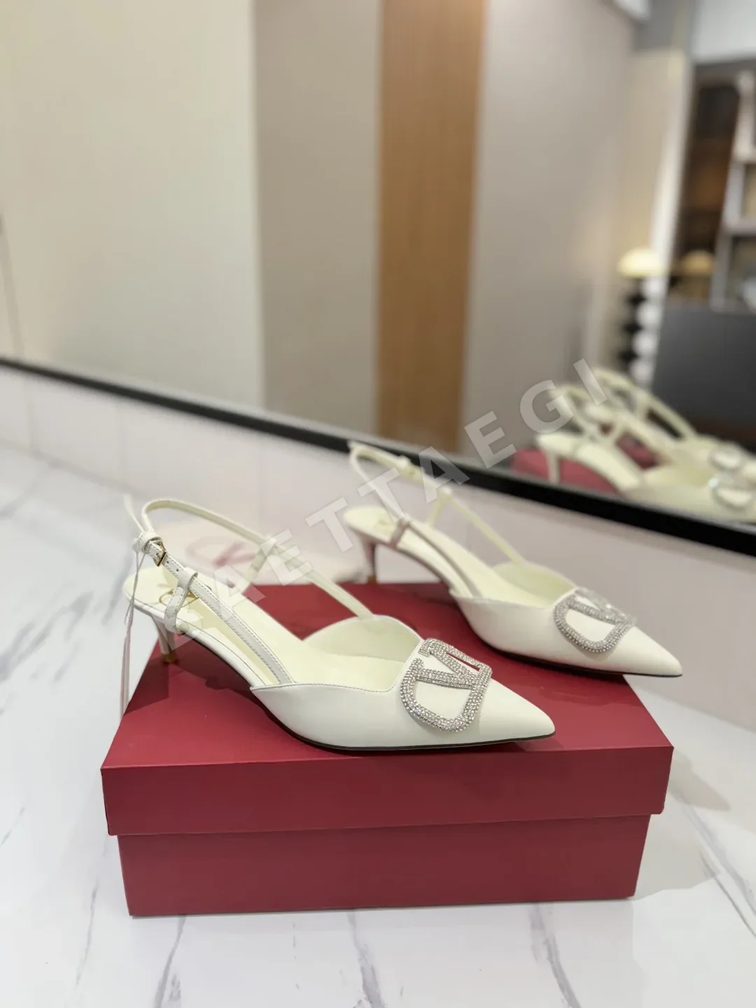 발렌티노 신발 24717