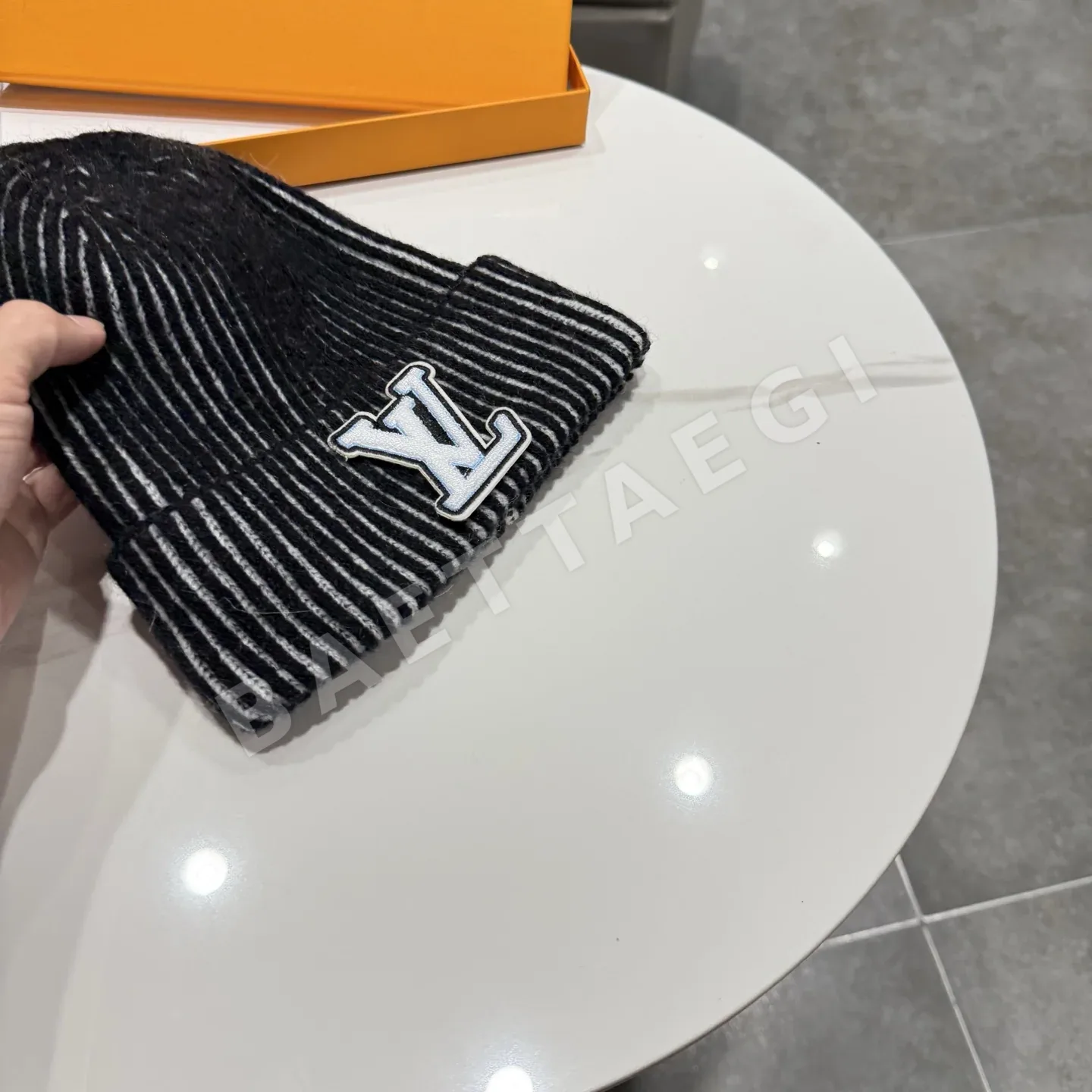 루이비통 니트 비니 모자 상세 이미지 4