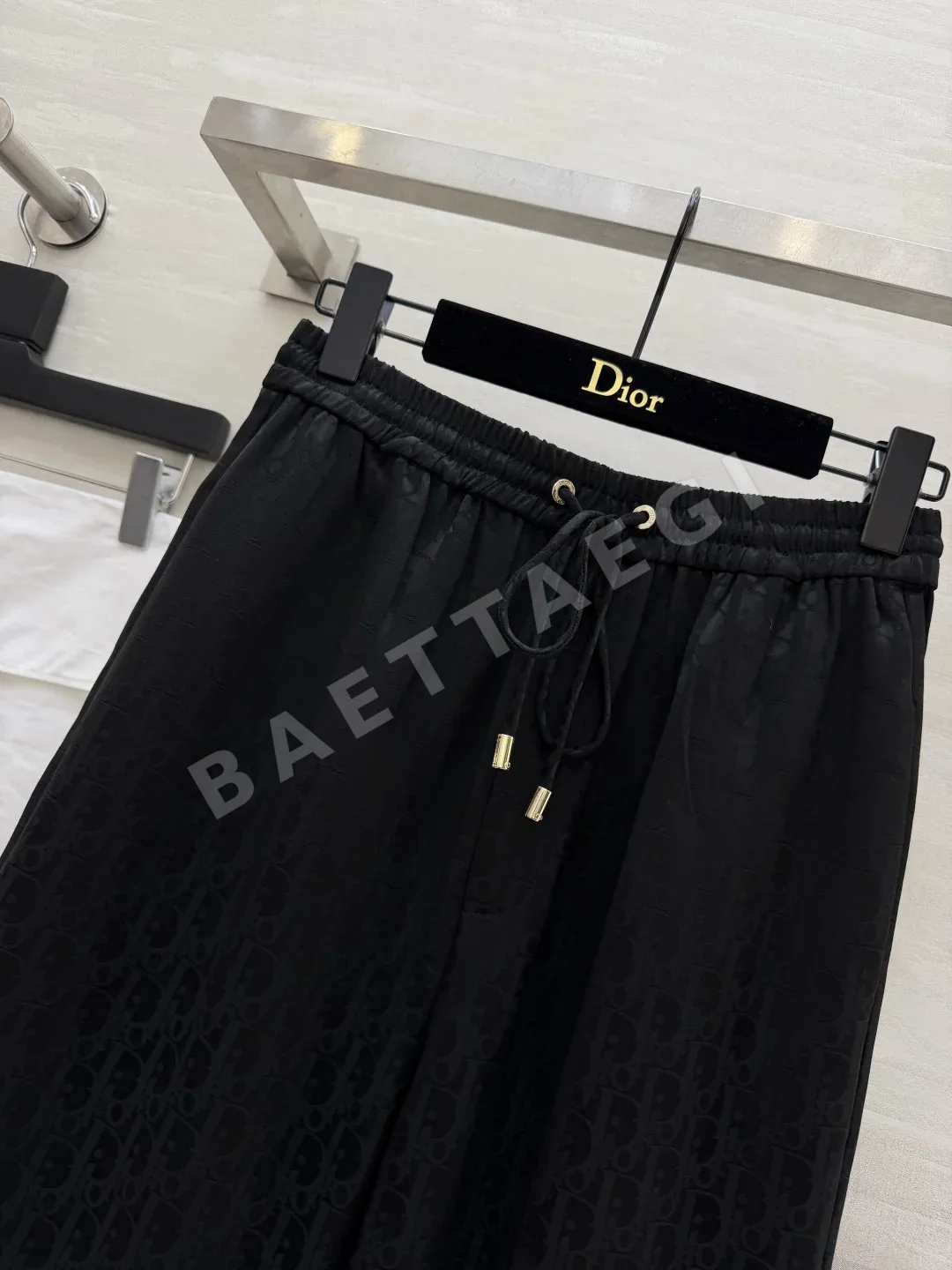 디올 아세테이트 와이드 레그 여성 바지 상세 이미지 4