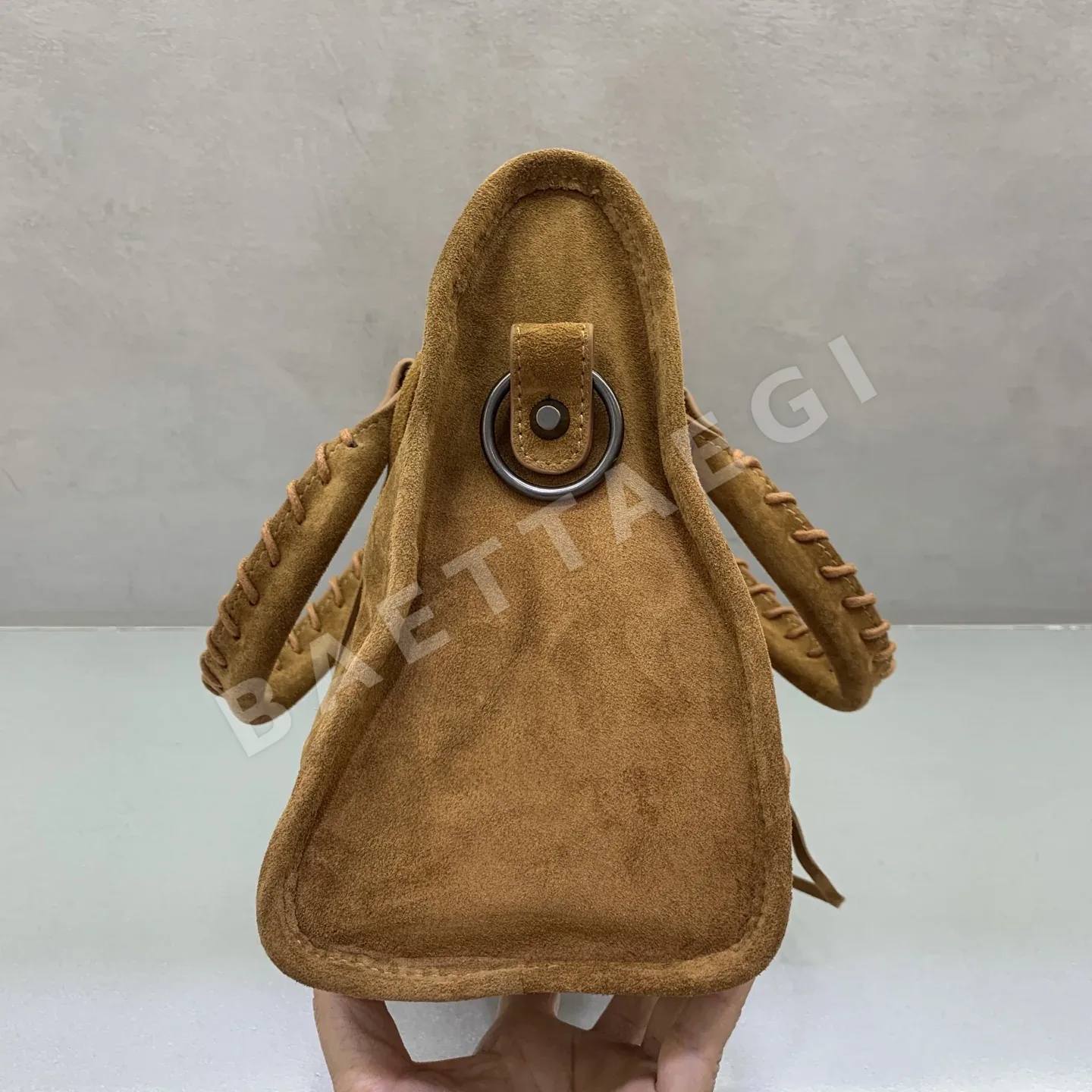 발렌시아가 르 시티 미디엄 핸드백 0846691080 상세 이미지 3