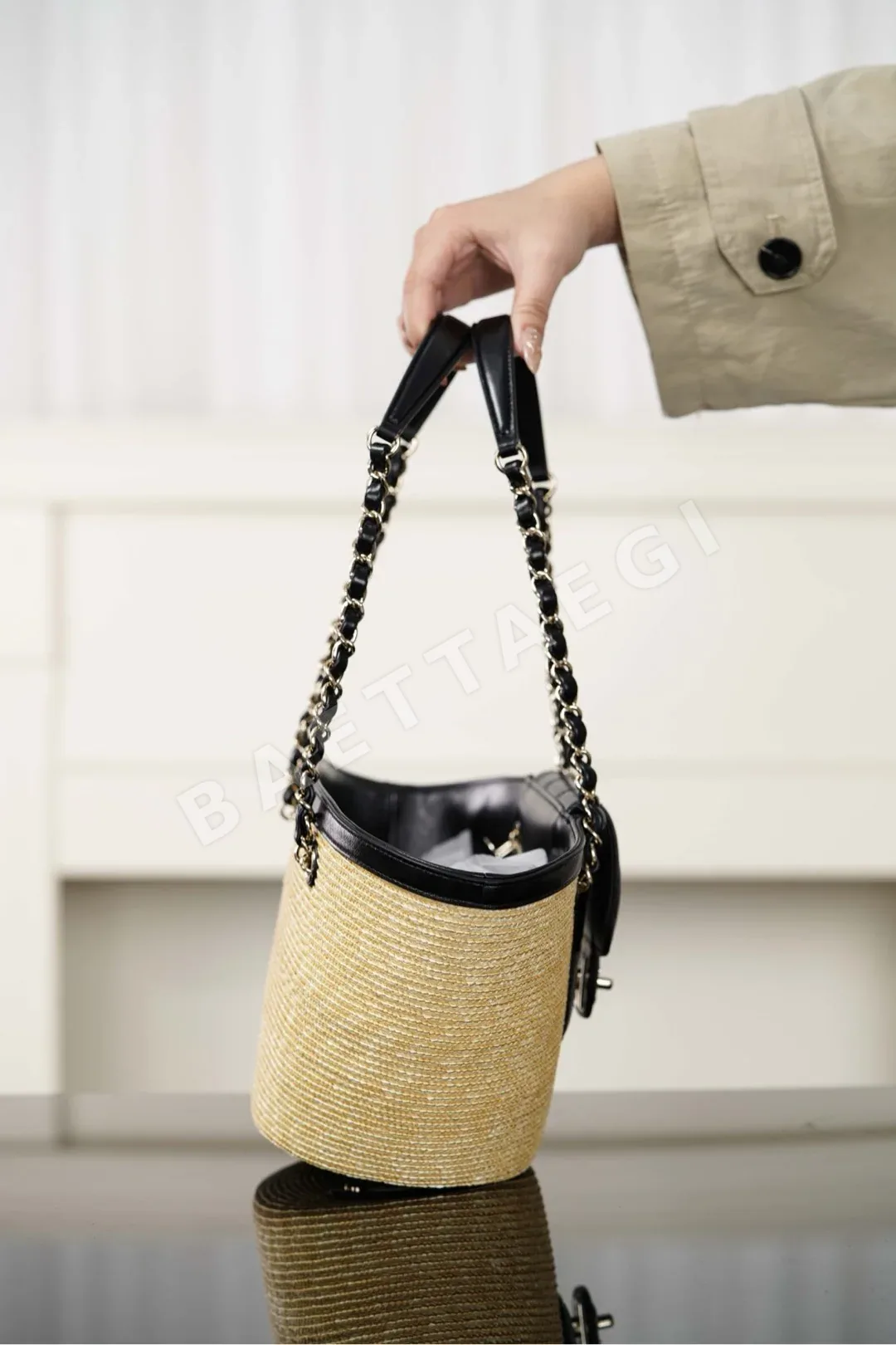 샤넬 팬더 린넨 라탄 바스켓 백 상세 이미지 6