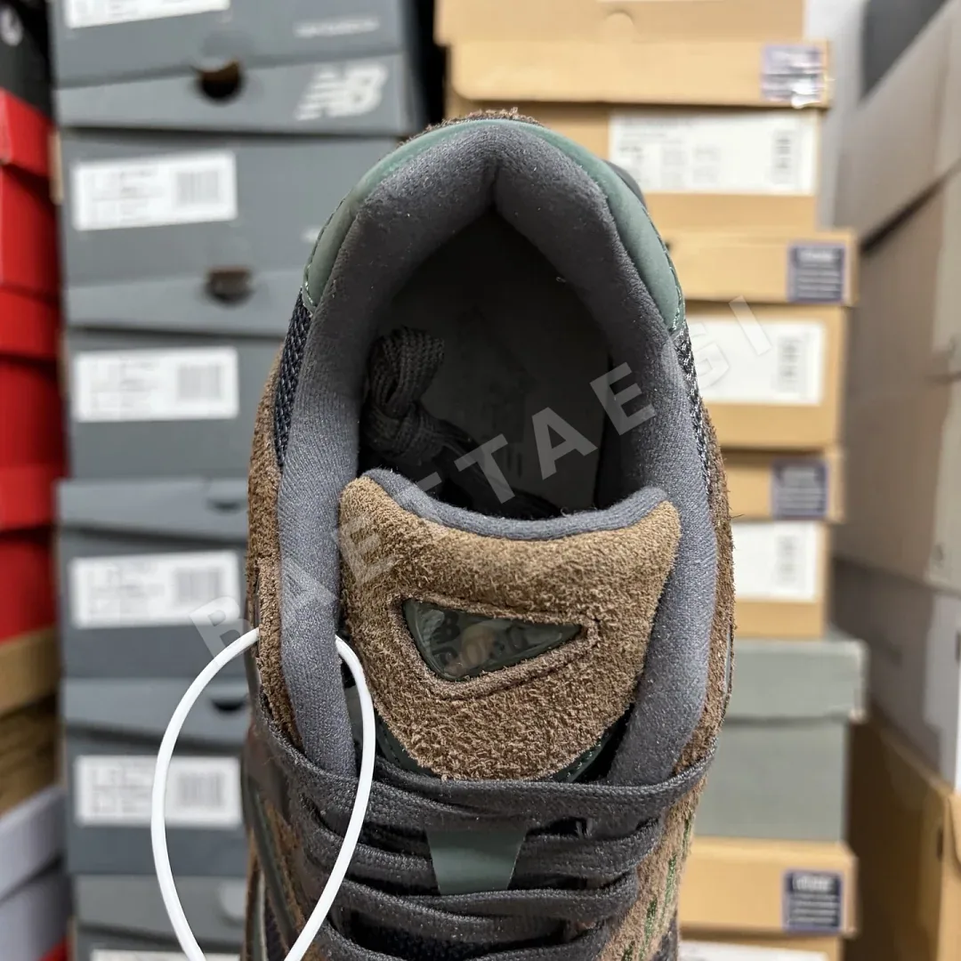 뉴발란스 [C] 9060 브라운 U9060OUT 202099 New Balance 9060 상세 이미지 6