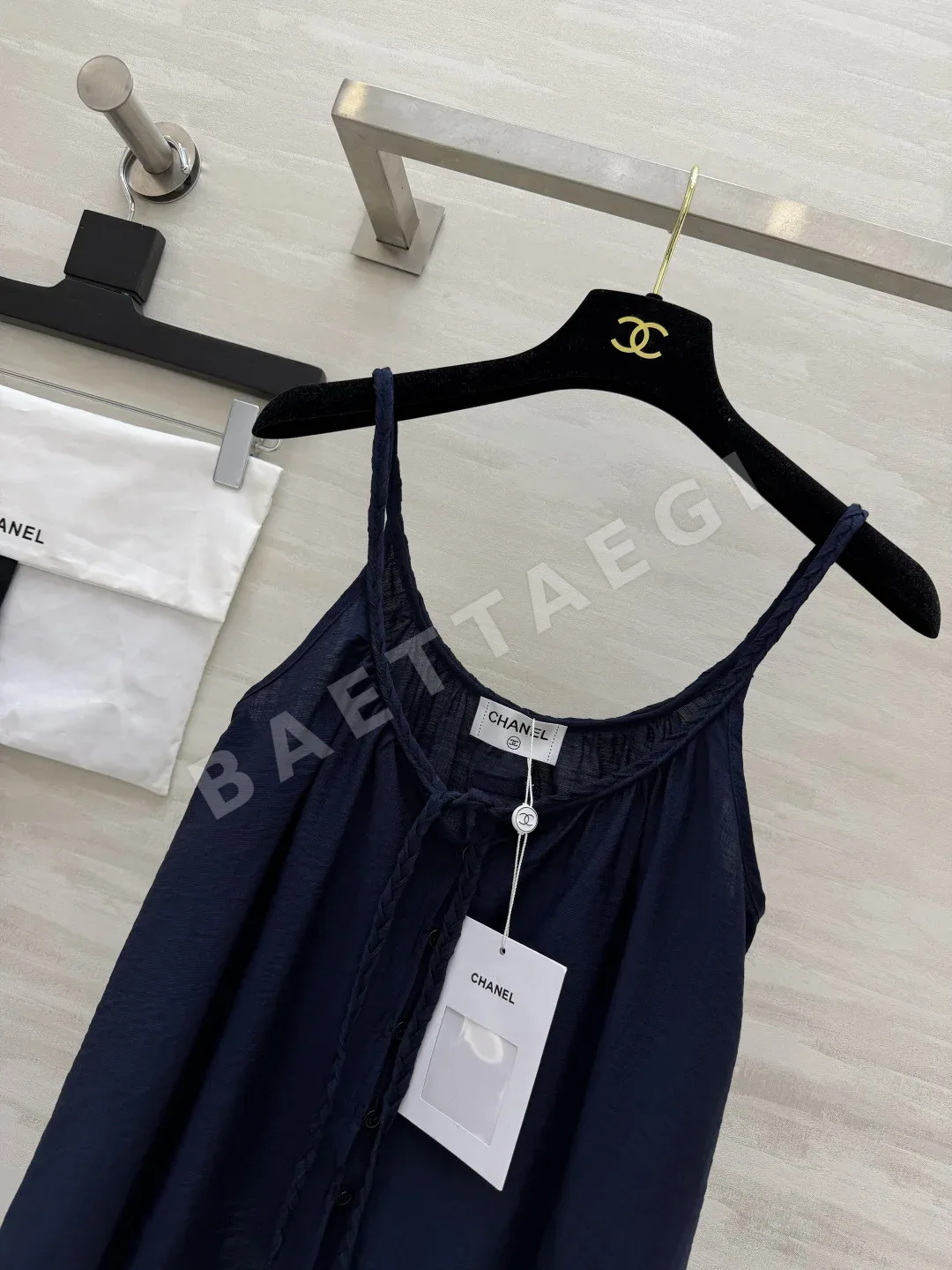 샤넬 여성 플리츠 린넨 반팔 티셔츠 상세 이미지 3