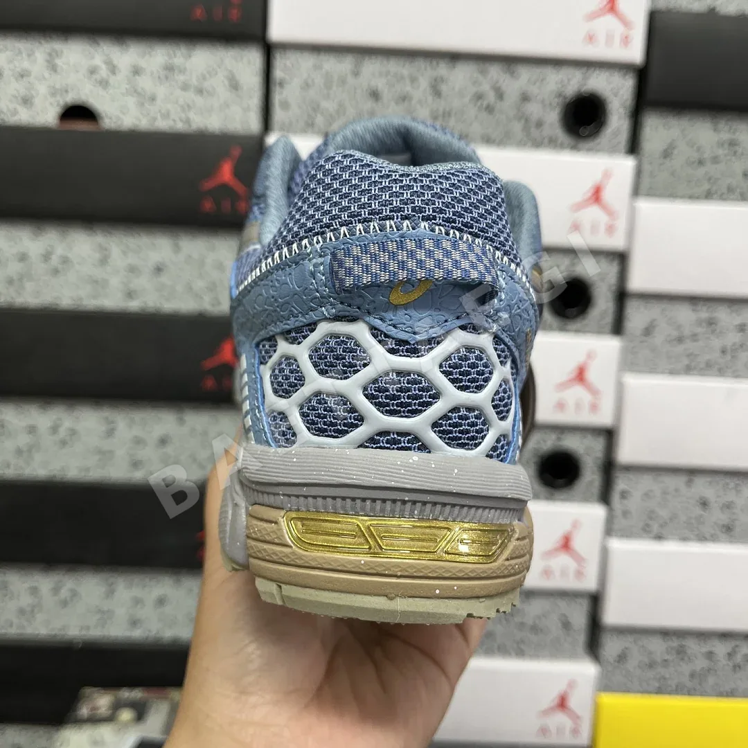아식스 [XY] 젤 카하나 8 1011B109-400 200344 Asics Gel-Kahana 8 상세 이미지 2