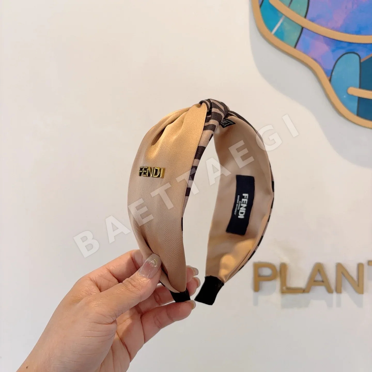 펜디 더블F 와이드 헤어밴드 185041