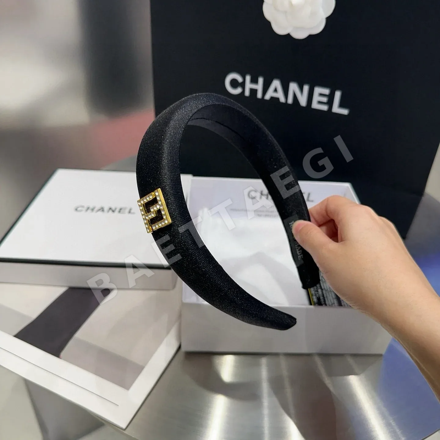 펜디 F 헤드밴드 헤어악세사리 상세 이미지 3