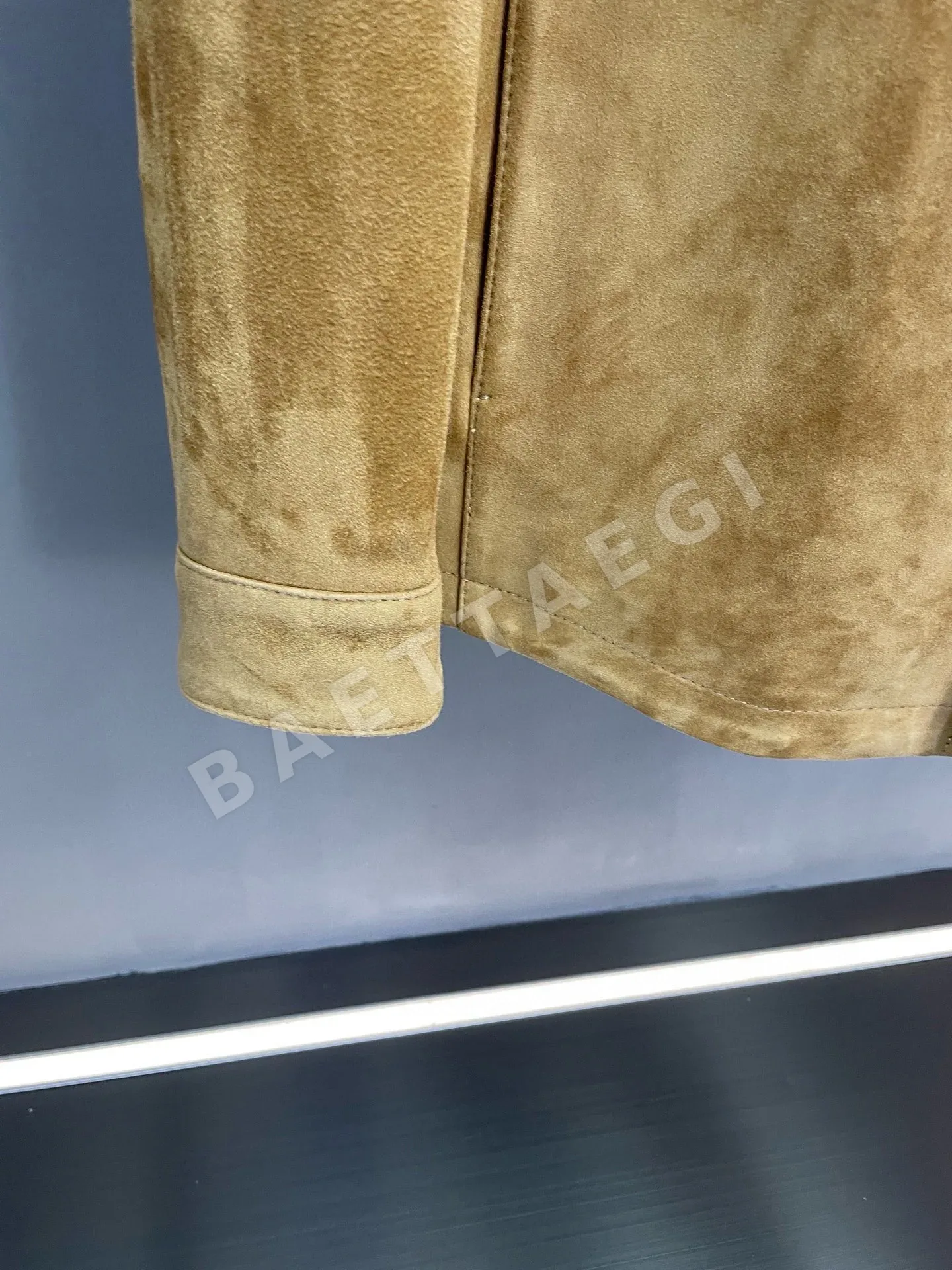 로로피아나 카키 스웨이드 램스킨 남성 자켓 상세 이미지 8