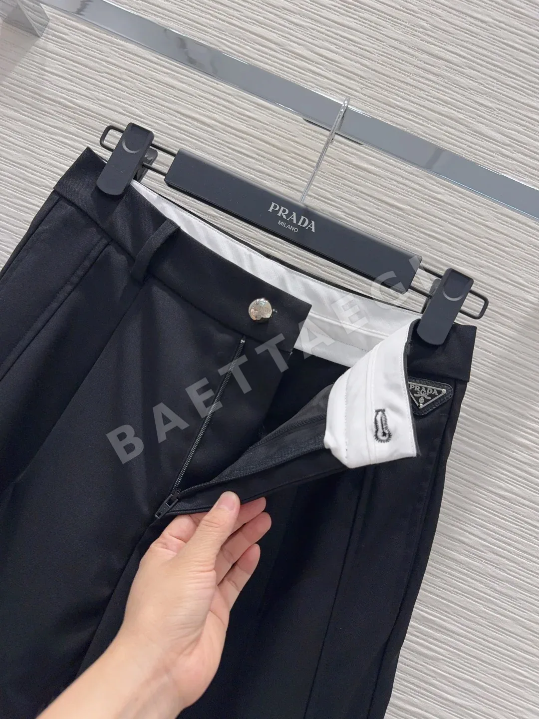 프라다 여성 린넨 바지 상세 이미지 5