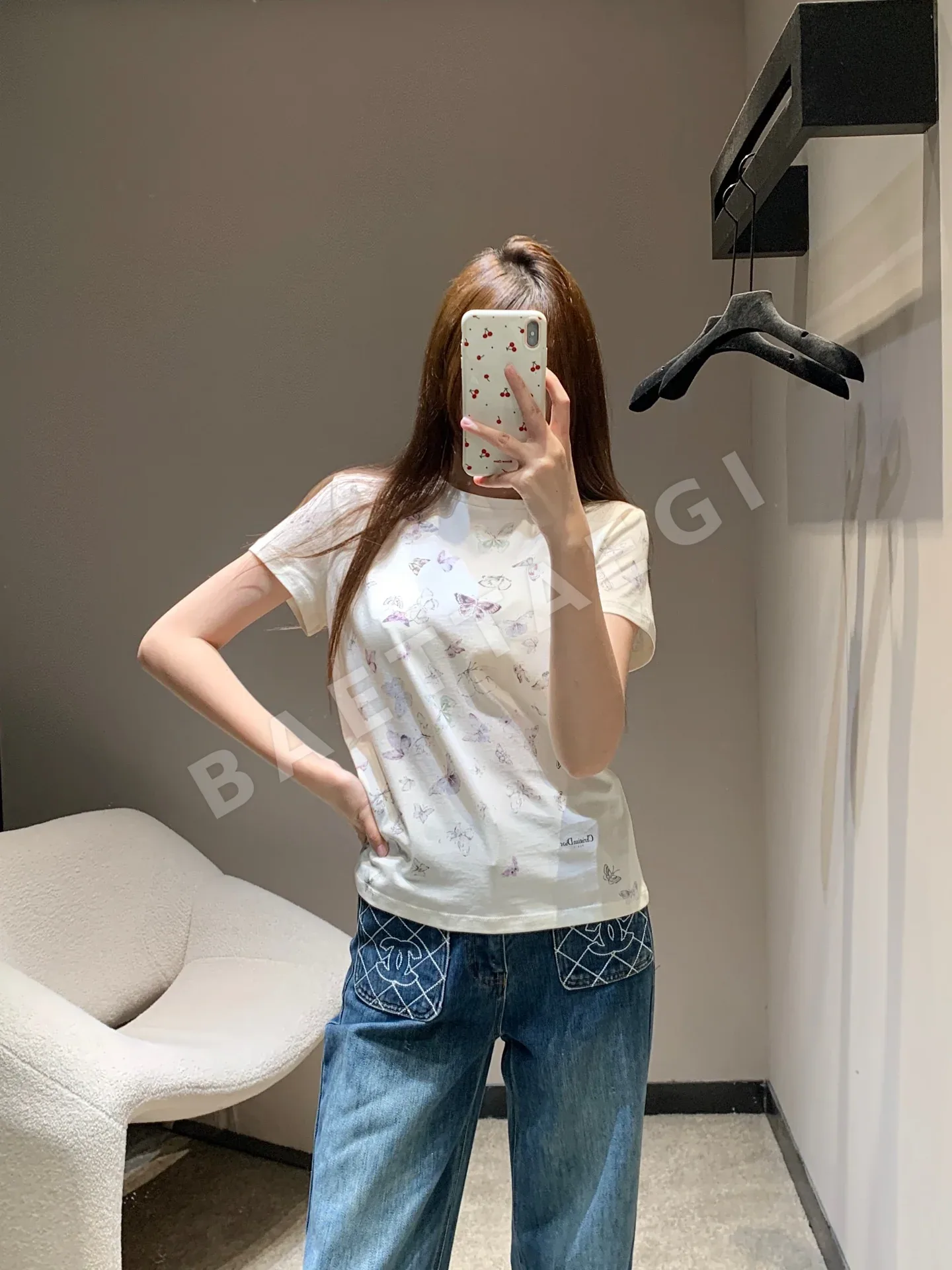 디올 나비 프린트 크롭 코튼 반팔 티셔츠