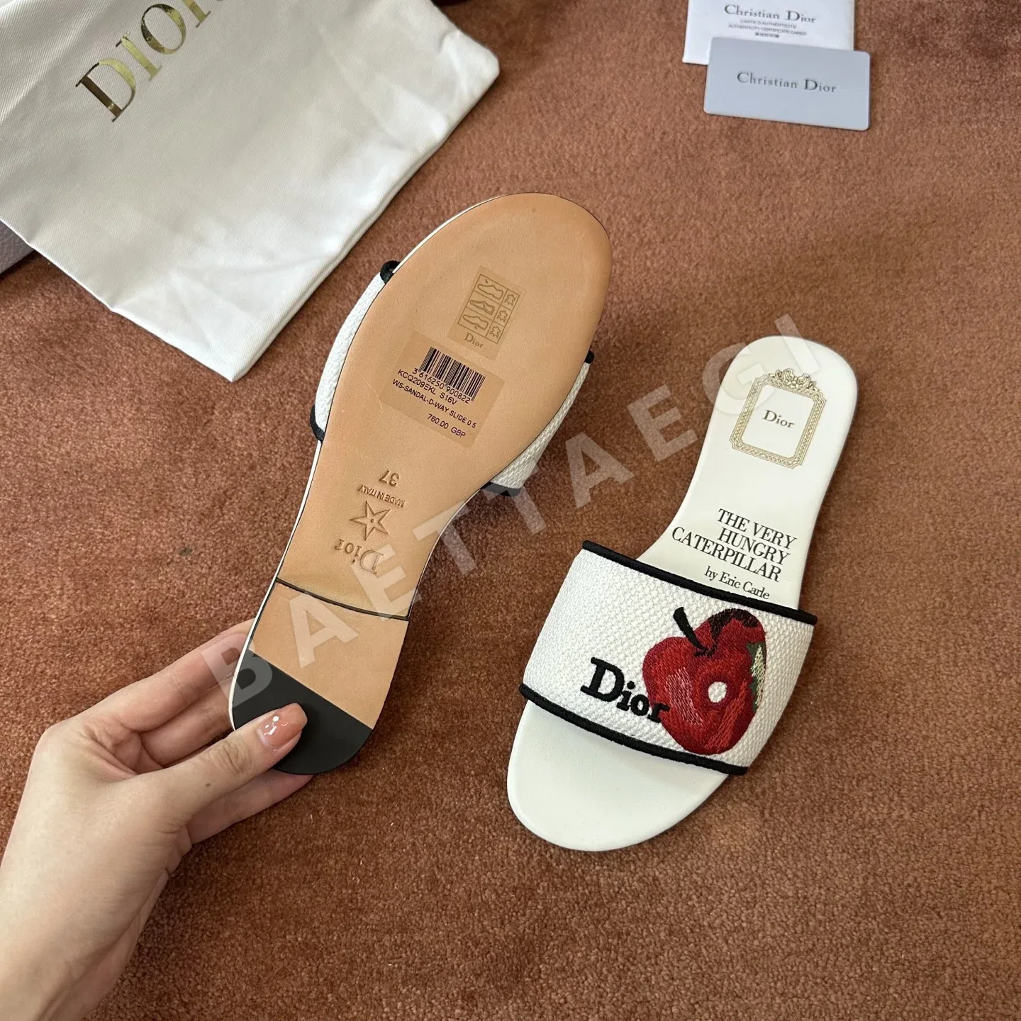 디올 샌들 캔버스 로고 컴퓨터 자수 상세 이미지 7