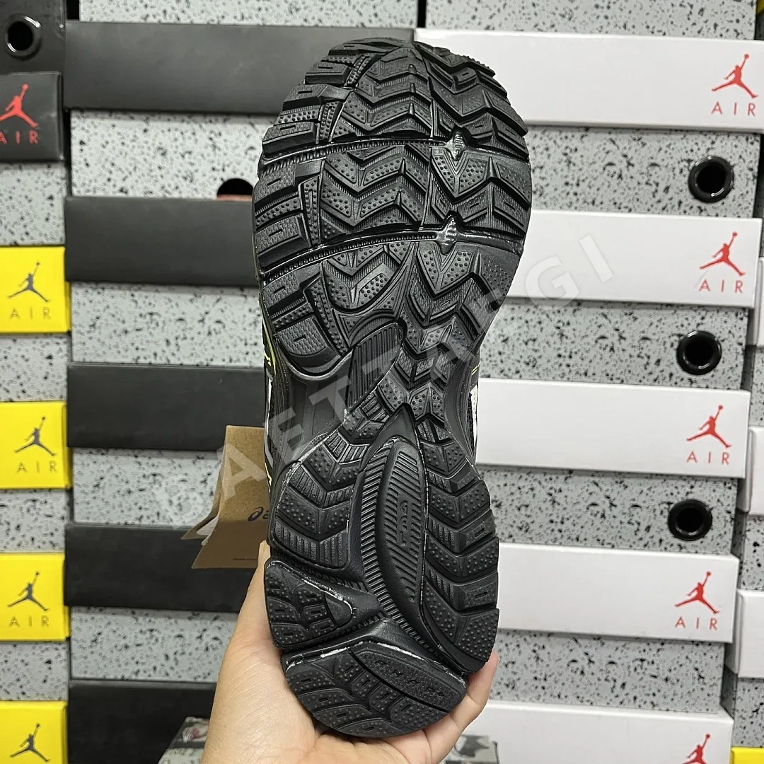 아식스 [XY] 젤 카하나 8 1011B109-026 200341 Asics Gel-Kahana 8 상세 이미지 2