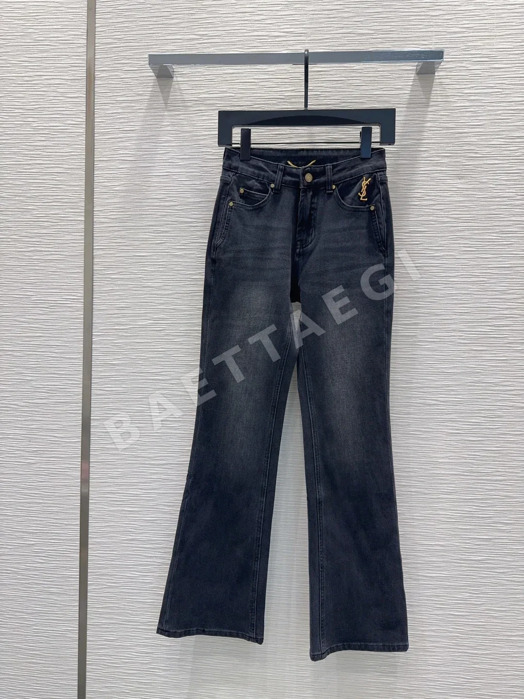 생로랑 3D 테일러드 핏 여성 청바지 상세 이미지 3
