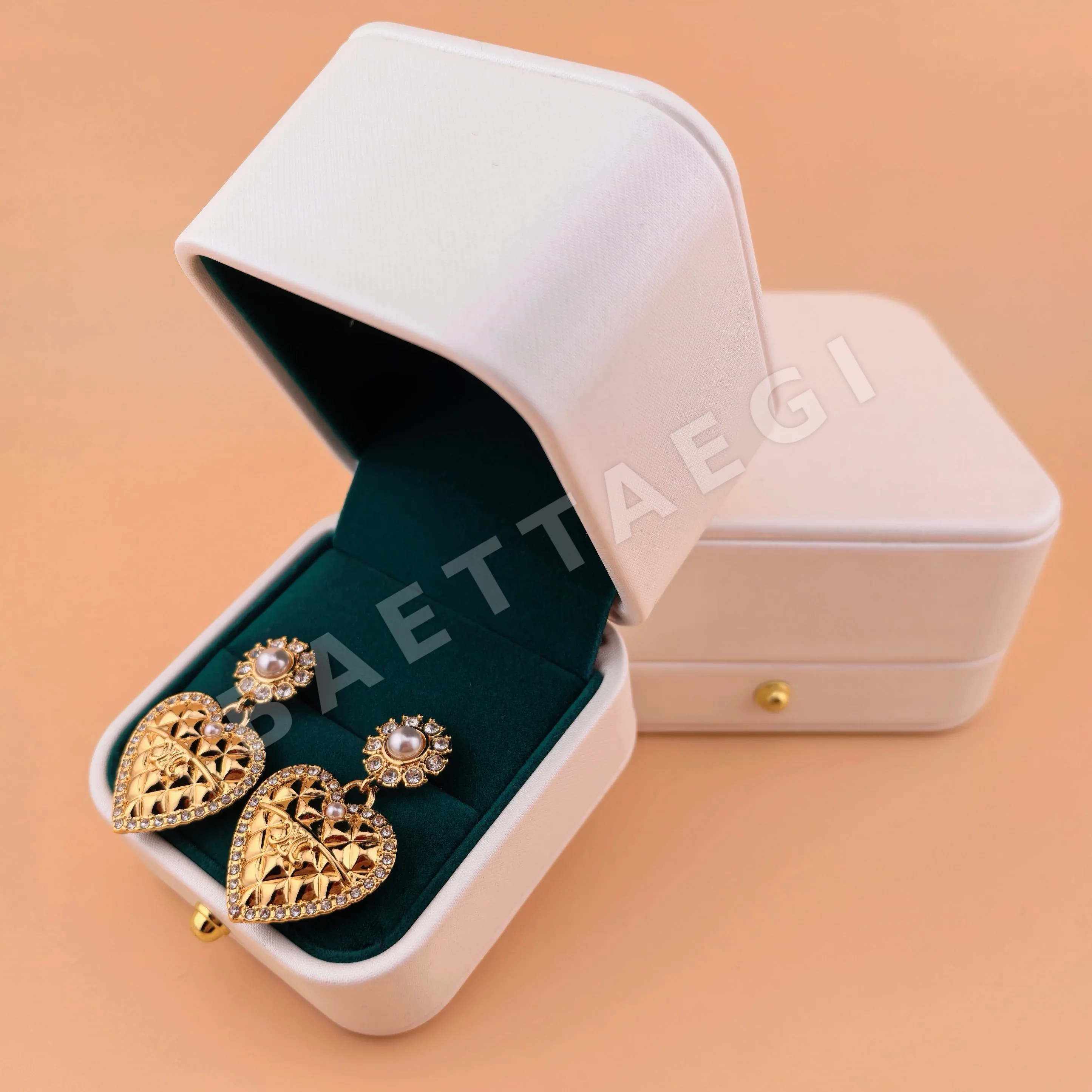 셀린느 귀걸이 69486 Celine Earrings 상세 이미지 2