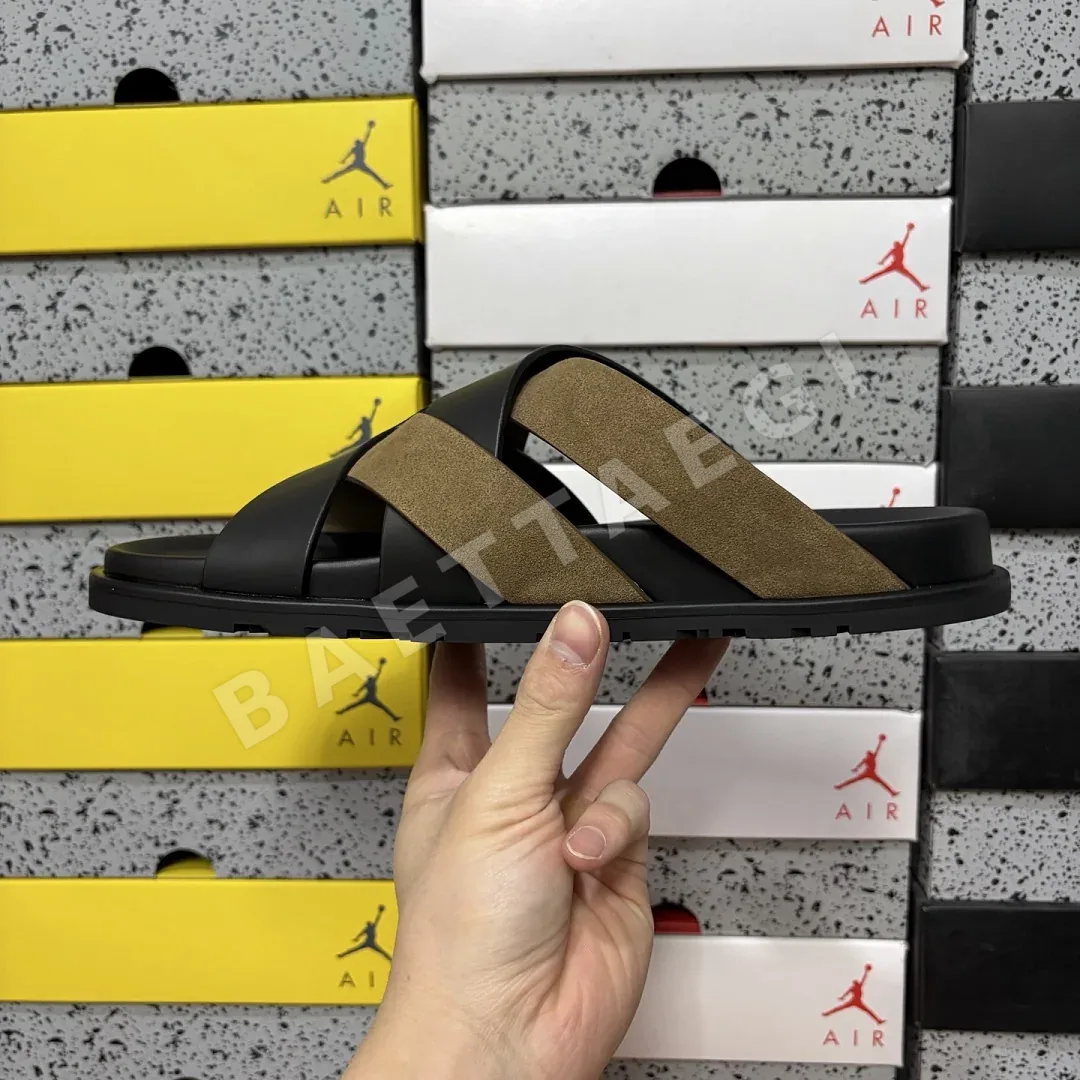 에르메스 [YX] 블랙 브라운 205759 Hermes Chypre Sandal 상세 이미지 9
