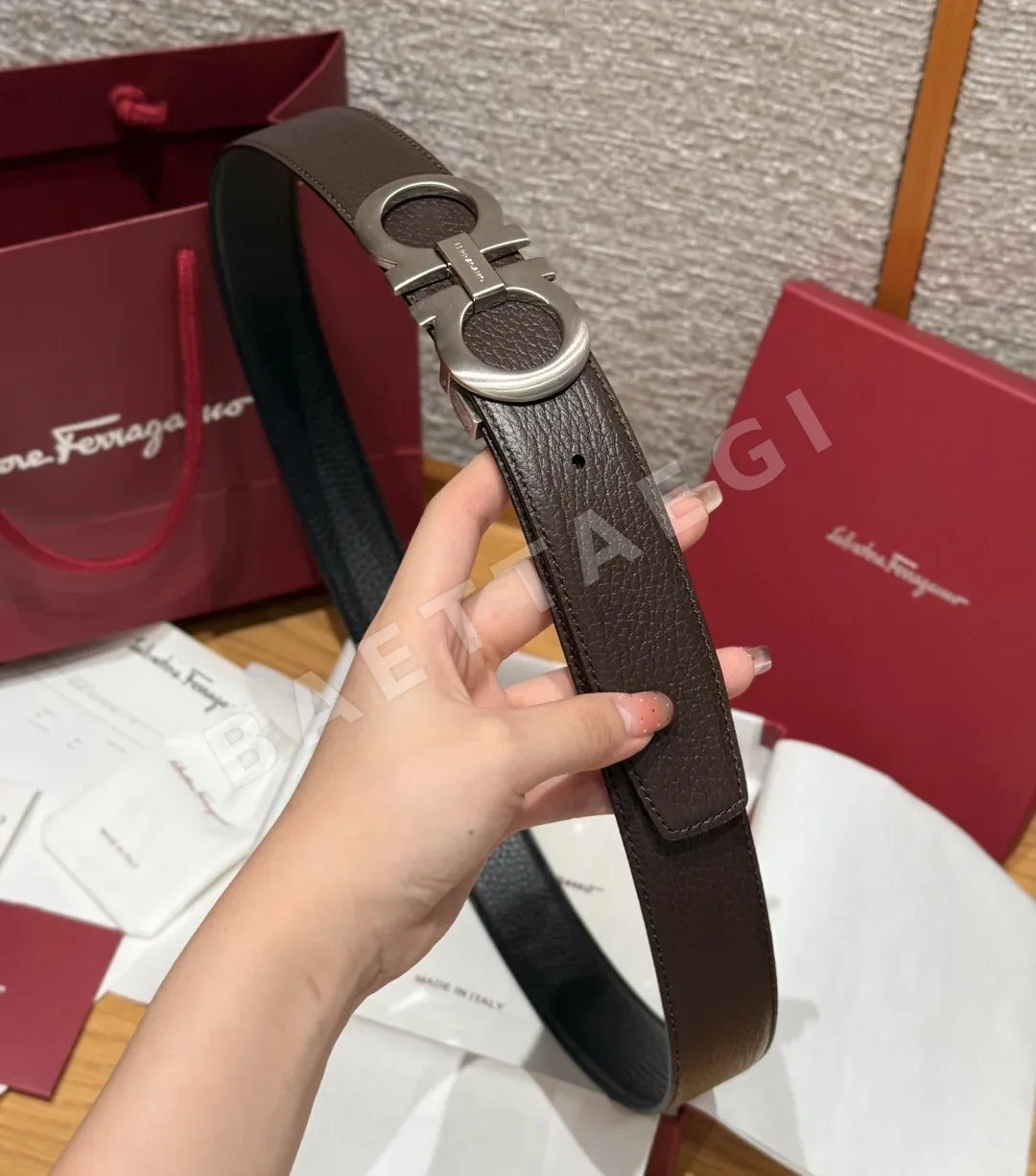 페레가모 간치니 버클 양면 가죽 벨트 상세 이미지 4