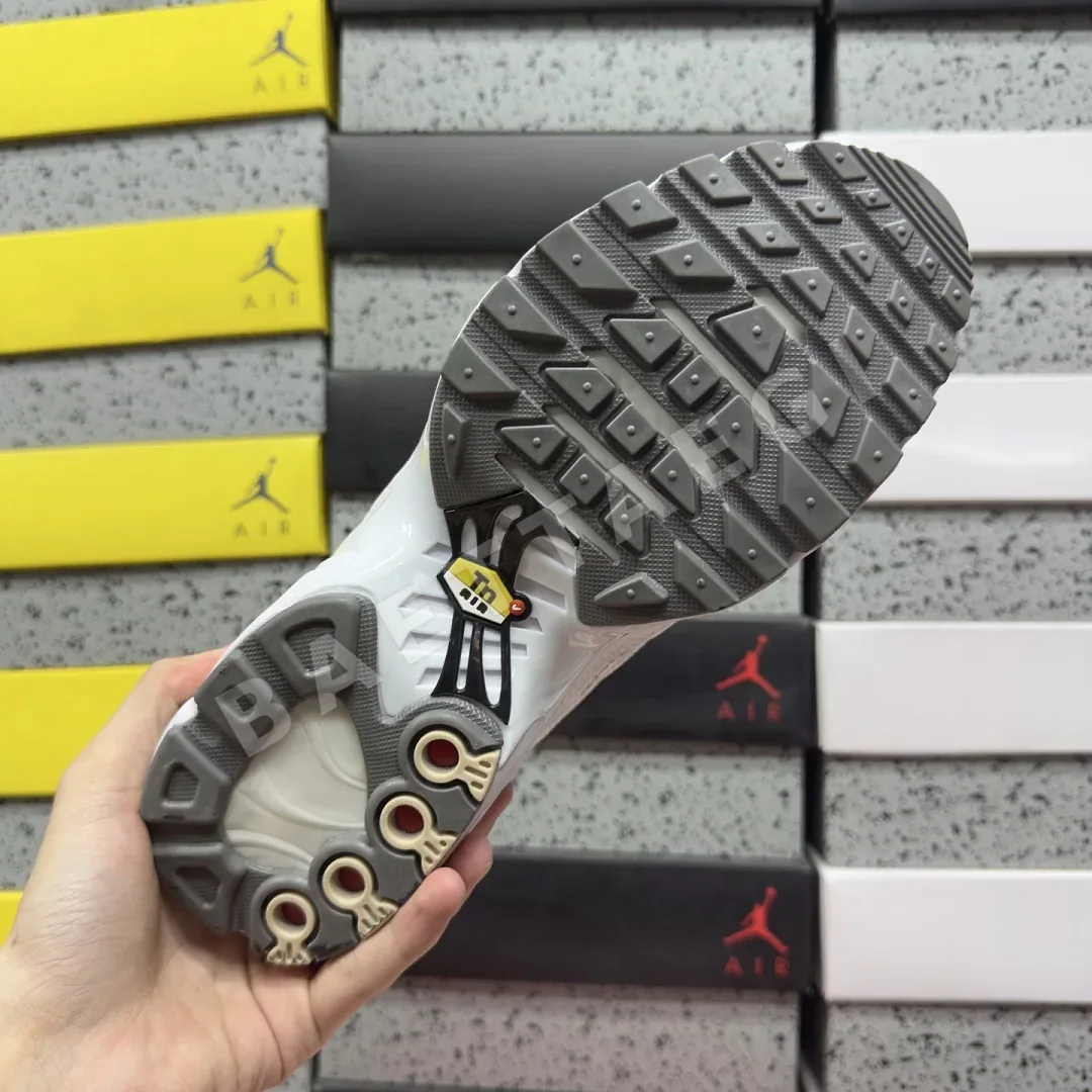 나이키 [BD] 에어 맥스 플러스 604133-139 201898 Nike Air Max Plus White 상세 이미지 9