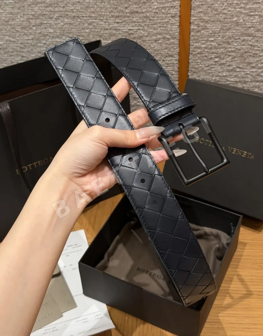 보테가베네타 인트레차토 소가죽 벨트 상세 이미지 4