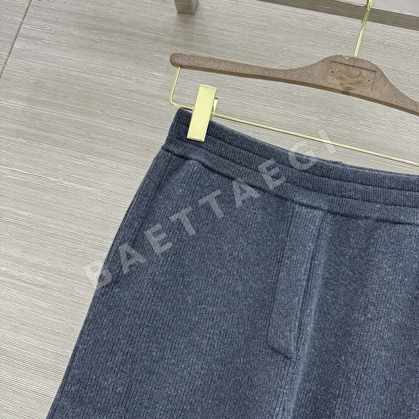 브루넬로쿠치넬리 캐시미어 조거 바지 상세 이미지 3