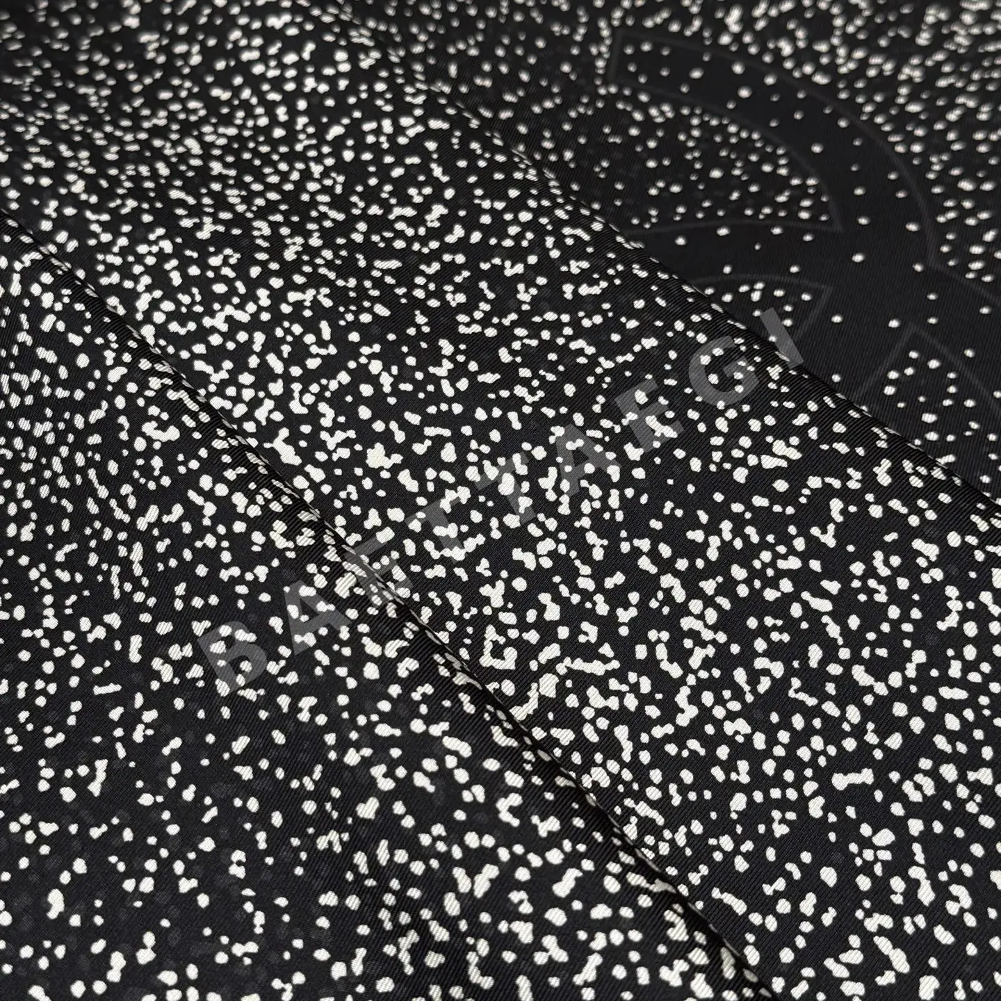 샤넬 별무늬 실크 90×90 cm 스카프 상세 이미지 5