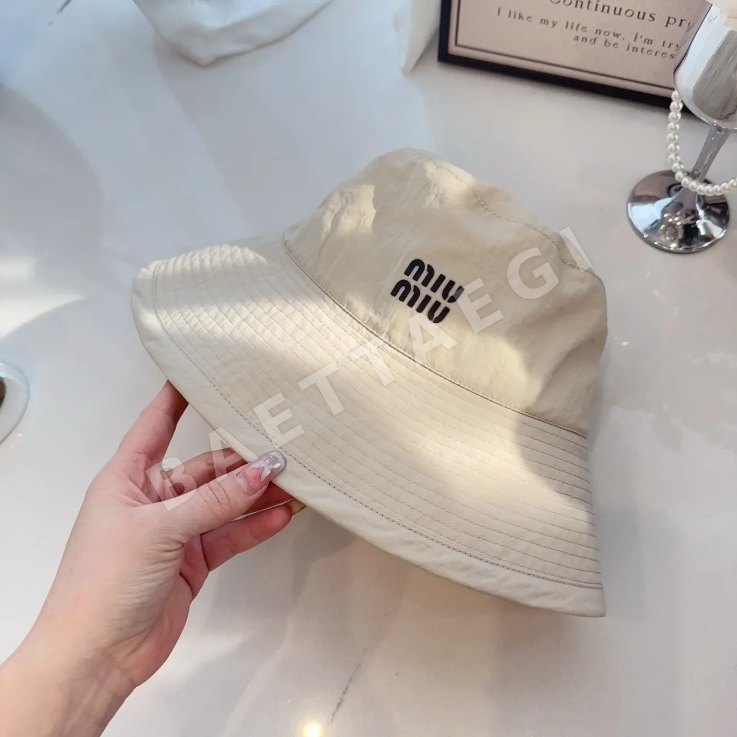 미우미우 모자 81273 Miu Miu Cap 상세 이미지 9