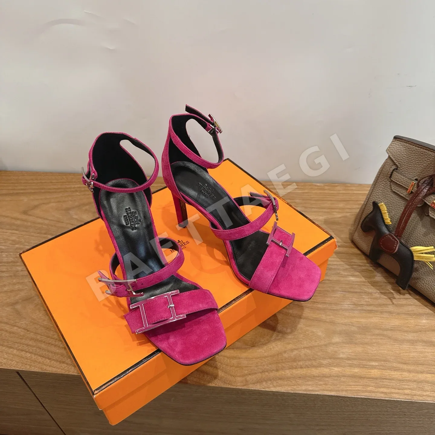에르메스 리브 90 샌들(Hermès Liv 90 Sandal) 상세 이미지 5