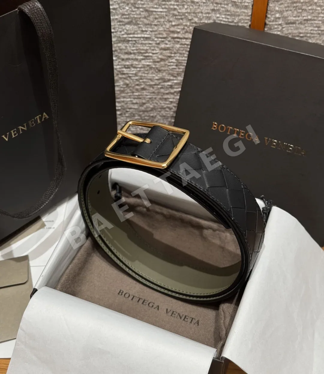 보테가베네타 카프스킨 인트레치아토 벨트 상세 이미지 3