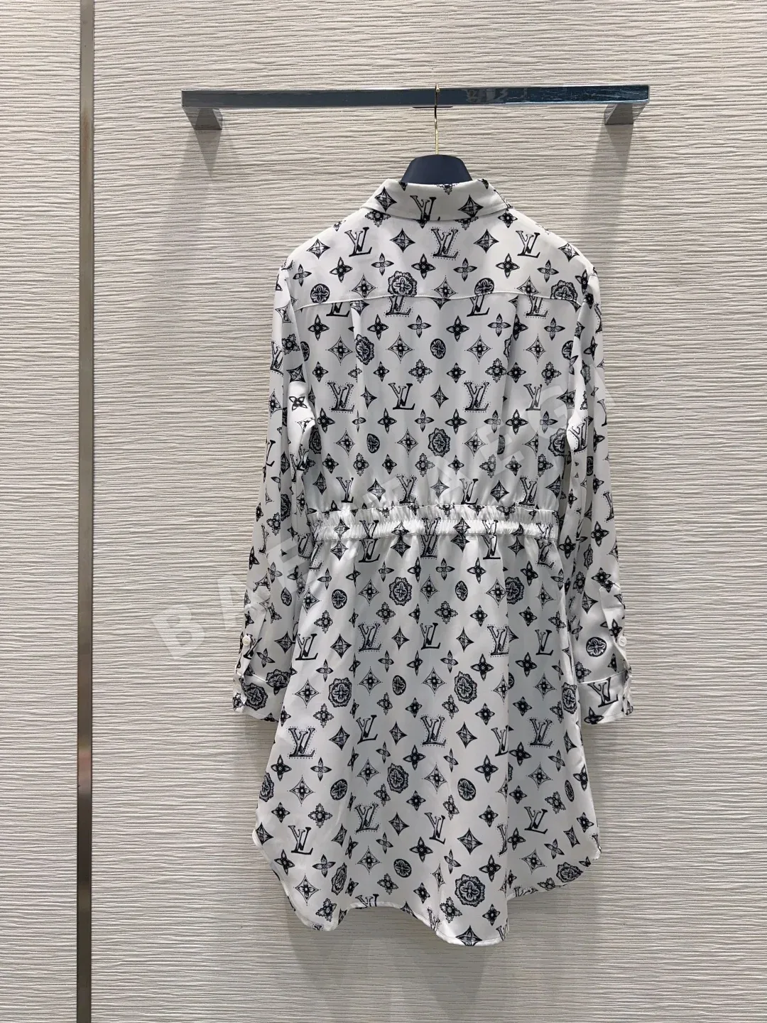 루이비통 폴로 카라 셔츠 원피스 상세 이미지 9