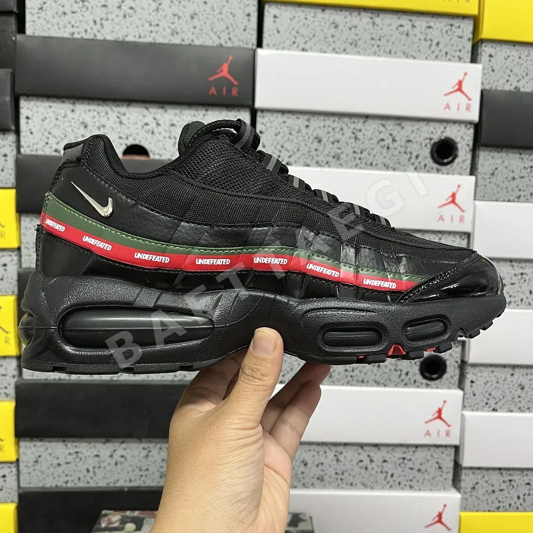 나이키 [XY] 에어 맥스 95 SP IB4453-001 201492 Nike Air Max 95 SP Undefeated Black 상세 이미지 10