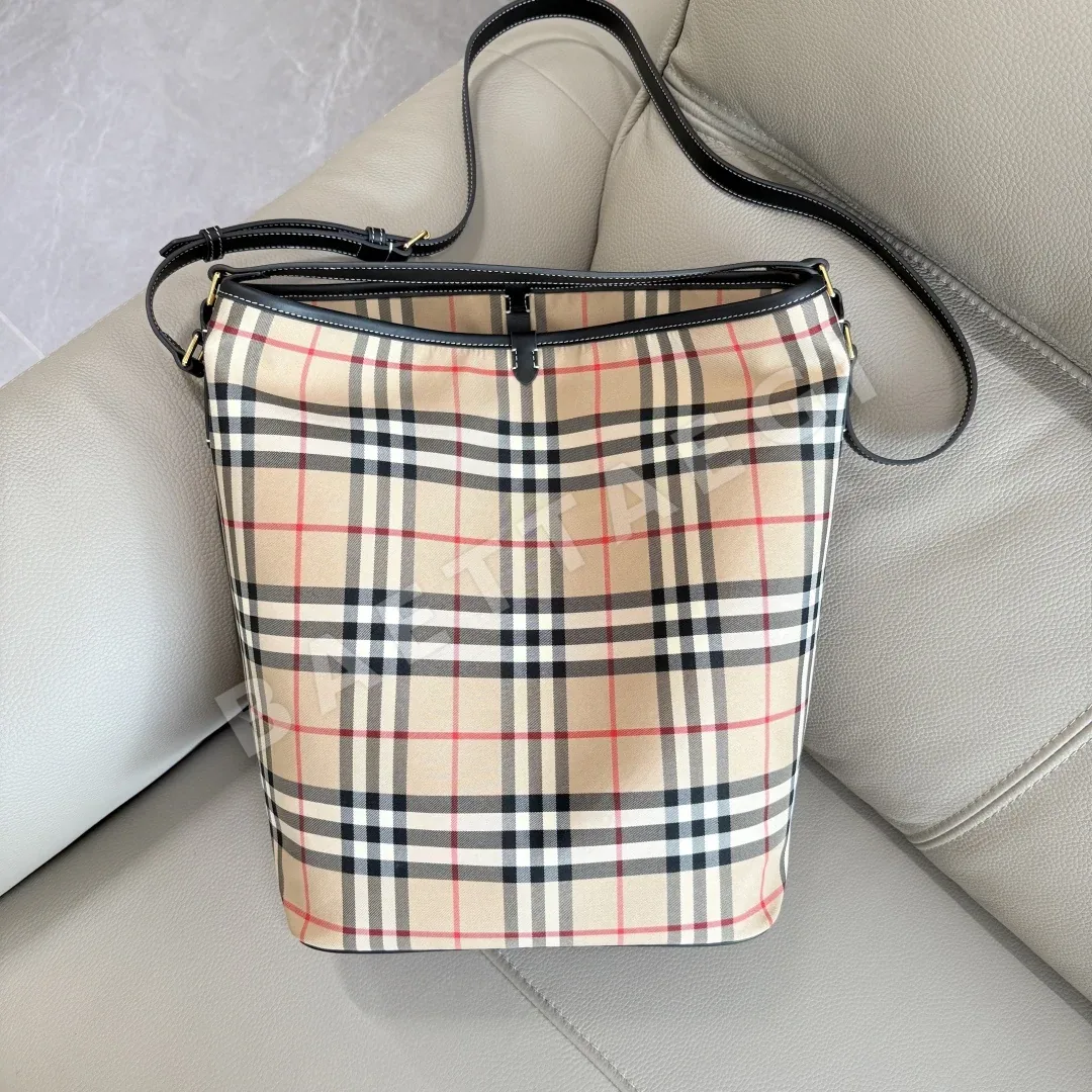 버버리 가방 40327
