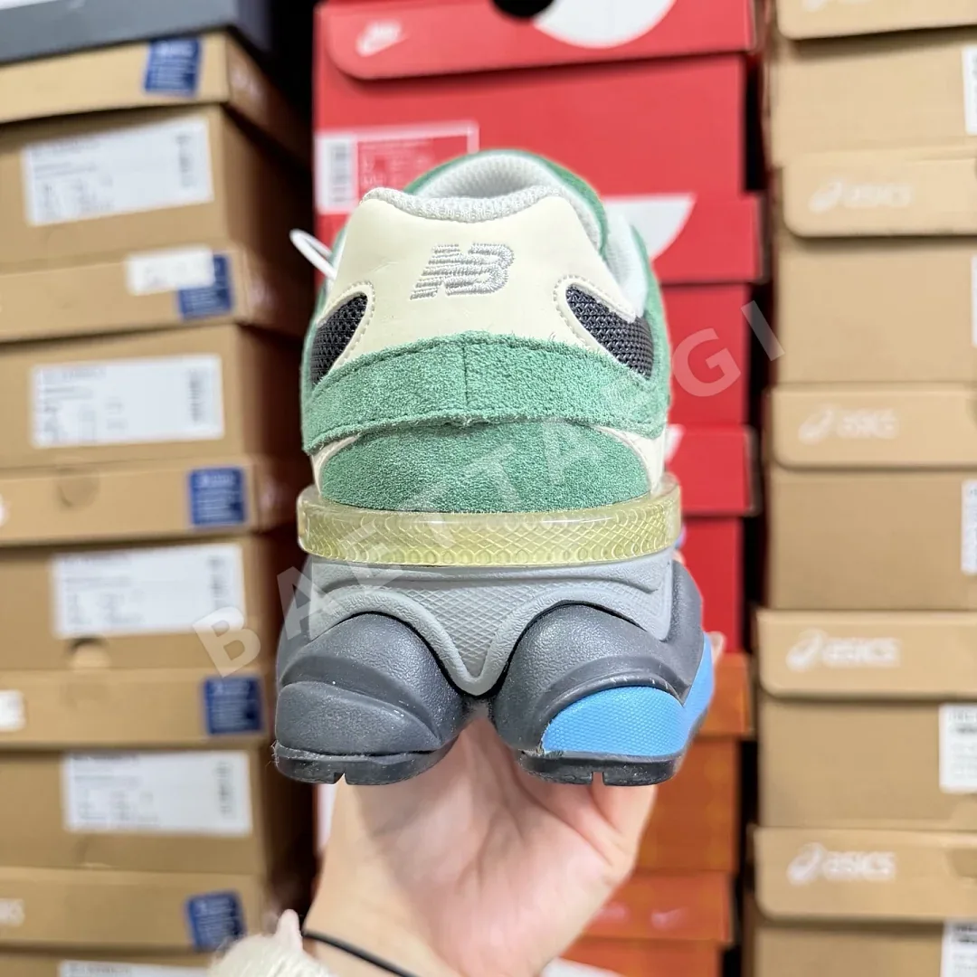 뉴발란스 [C] 9060 202103 New Balance 9060 9060VRA 상세 이미지 2