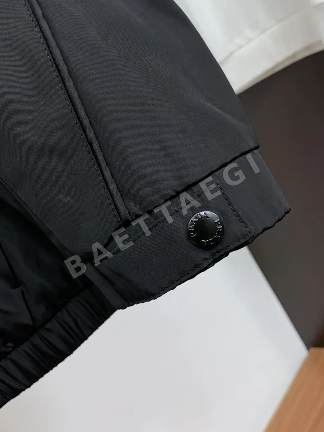 프라다 남성 자켓 상세 이미지 5